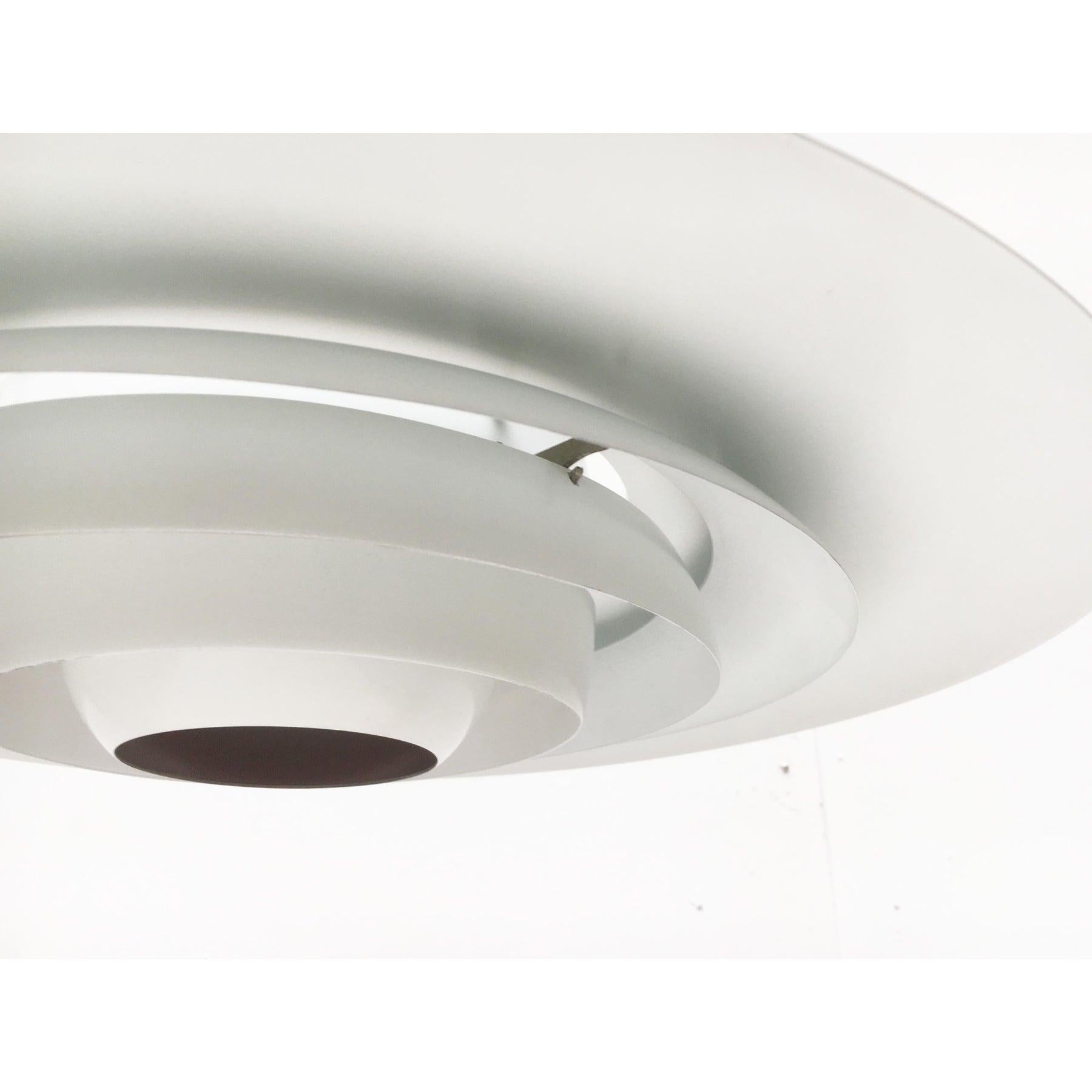 Metallo Lampada da soffitto di metà secolo di Preben Fabricius & Jørgen Kastholm per Nordisk Solar in vendita