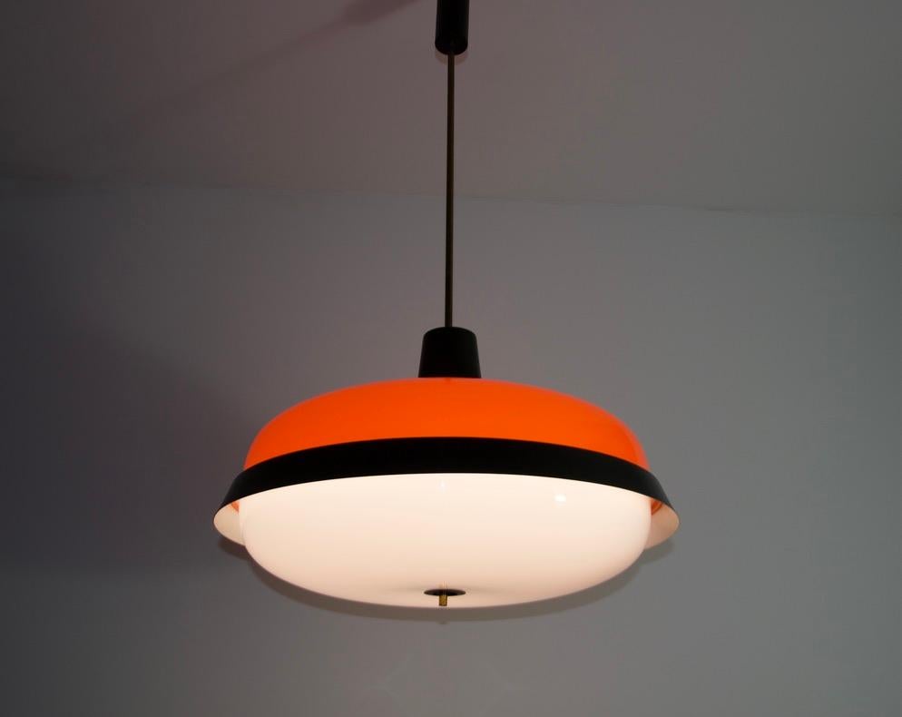 Mid-Century Modern Plafonnier du milieu du siècle dernier de Stilnovo, Italie, années 1960 en vente