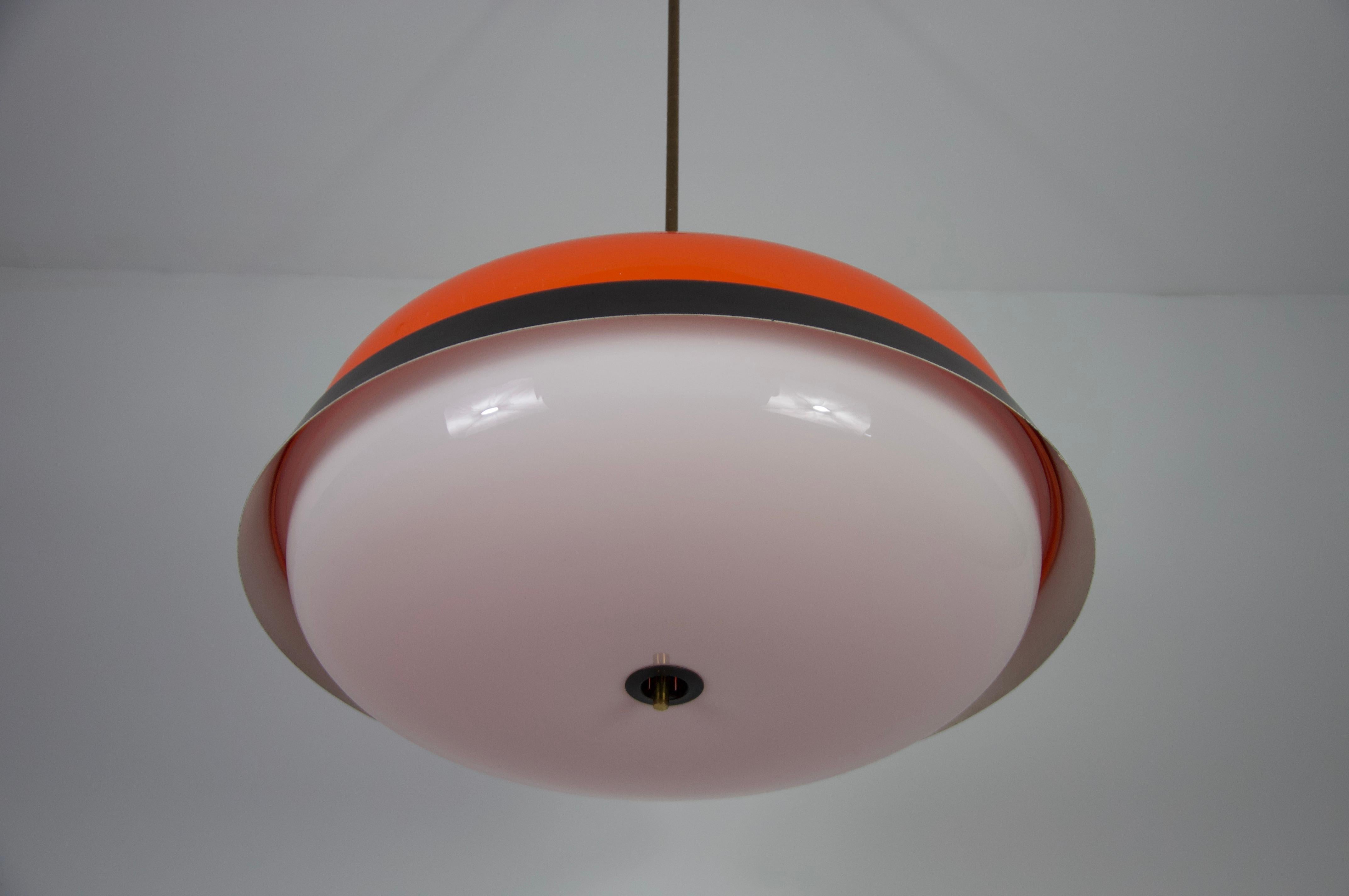 Plafonnier du milieu du siècle dernier de Stilnovo, Italie, années 1960 en vente 2