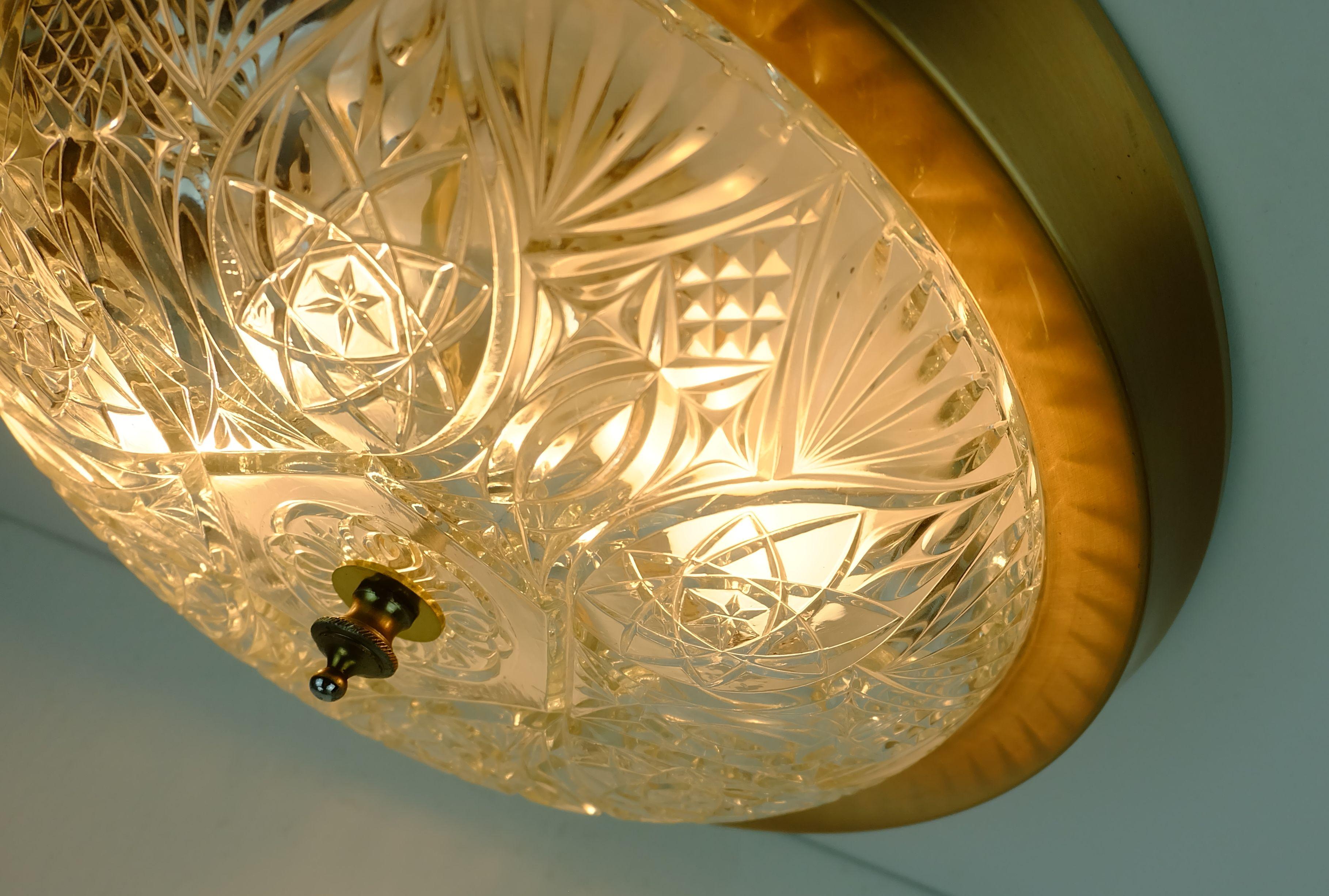 Plafonnier LAMP encastré du milieu du siècle dernier en verre texturé et aluminium 1970 en vente 3