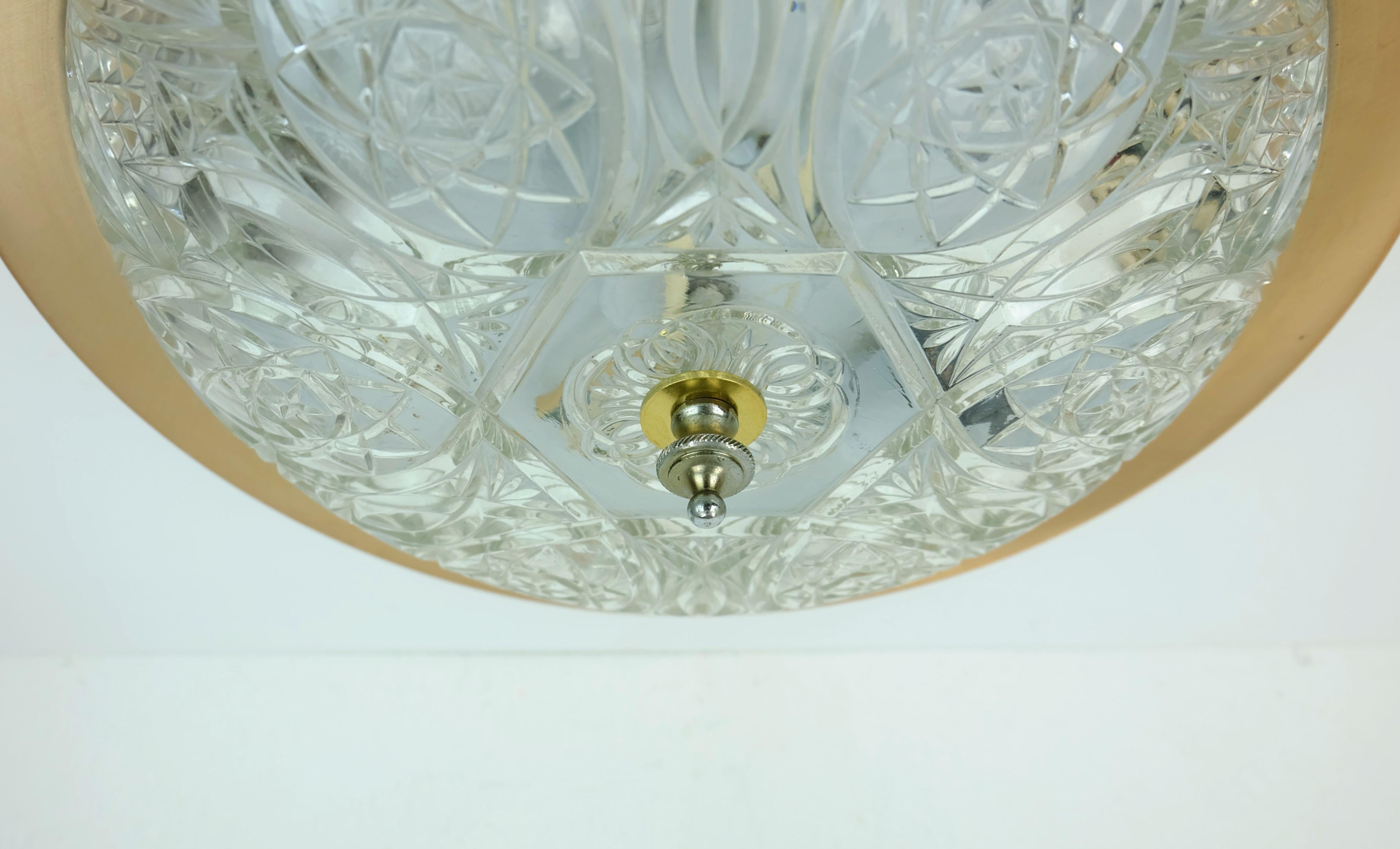 Plafonnier LAMP encastré du milieu du siècle dernier en verre texturé et aluminium 1970 en vente 1