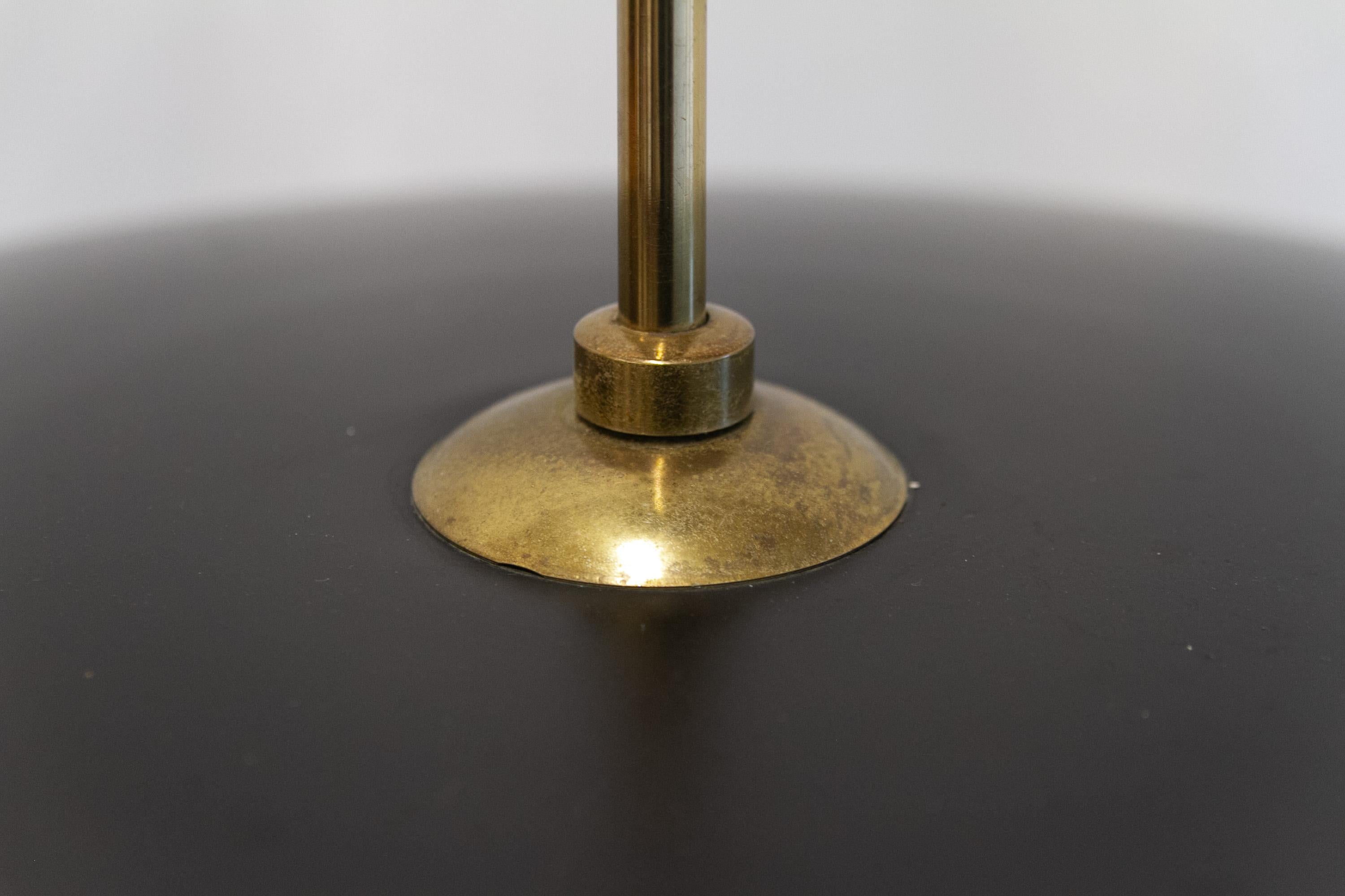 Ciondolo da soffitto di metà secolo di T. Røste & Co, Norvegia. 1950s. in vendita 1