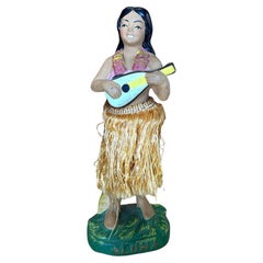 Figurita de cerámica de mediados de siglo "Aloha" Chica hawaiana bailando hula con ukelele