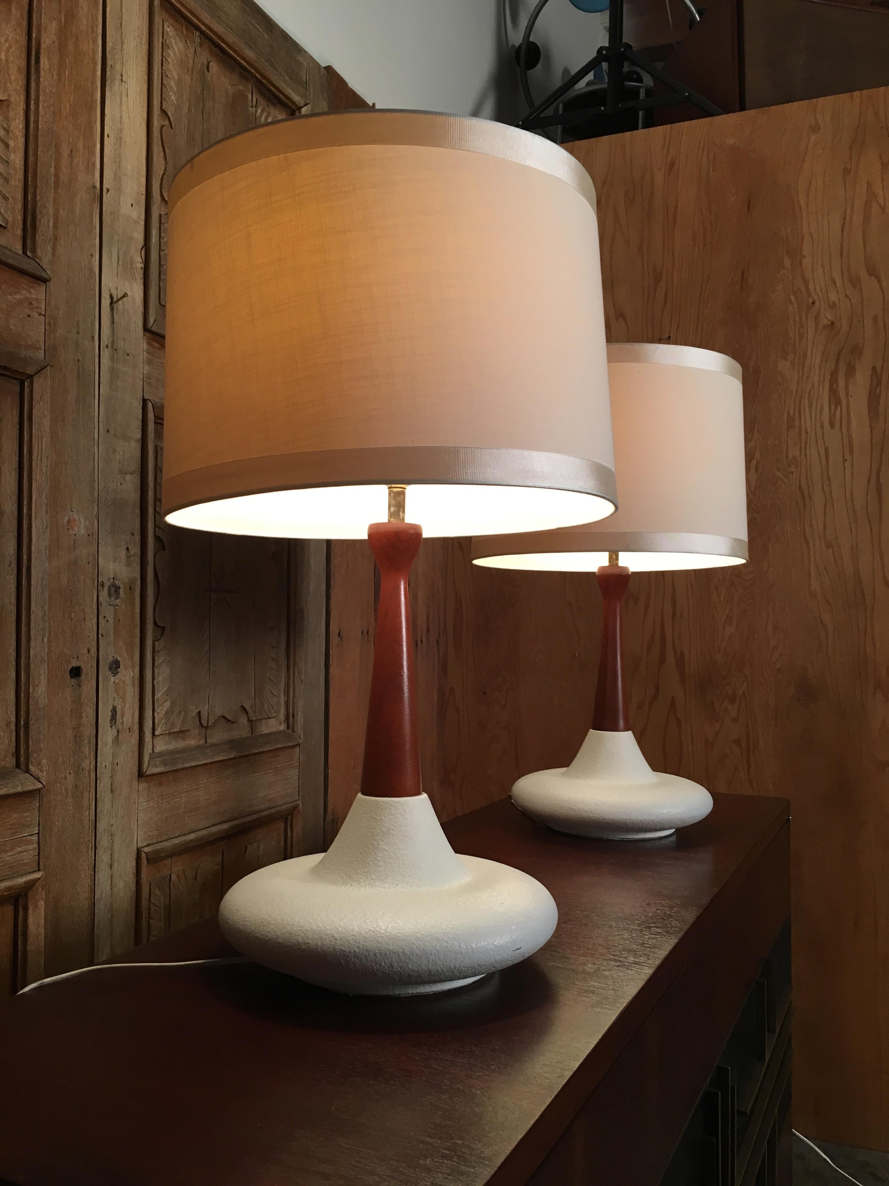 Midcentury Ceramic and Walnut Table Lamps 4