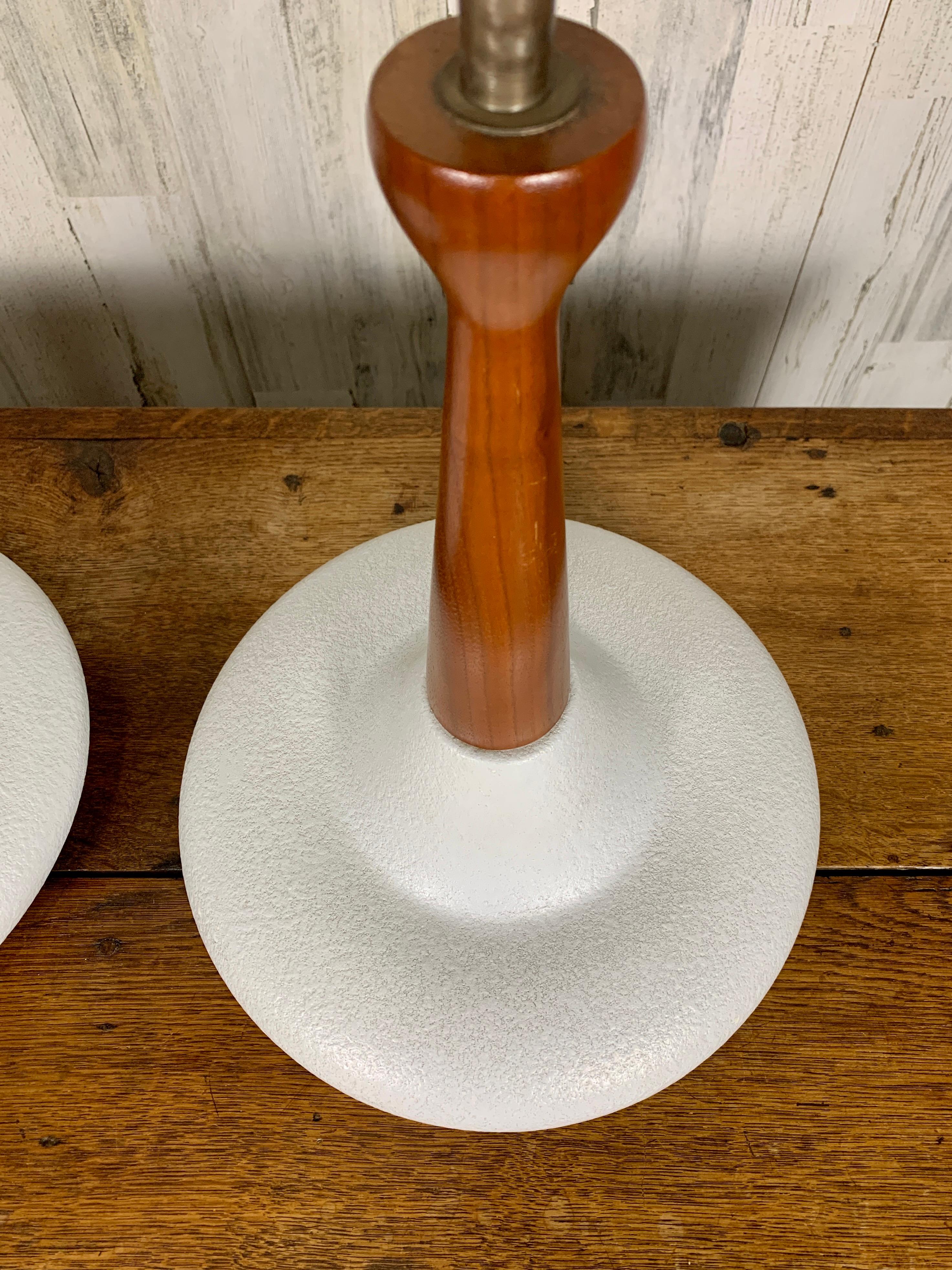 Mid-Century Ceramic and Walnut Table Lamps For Sale 6