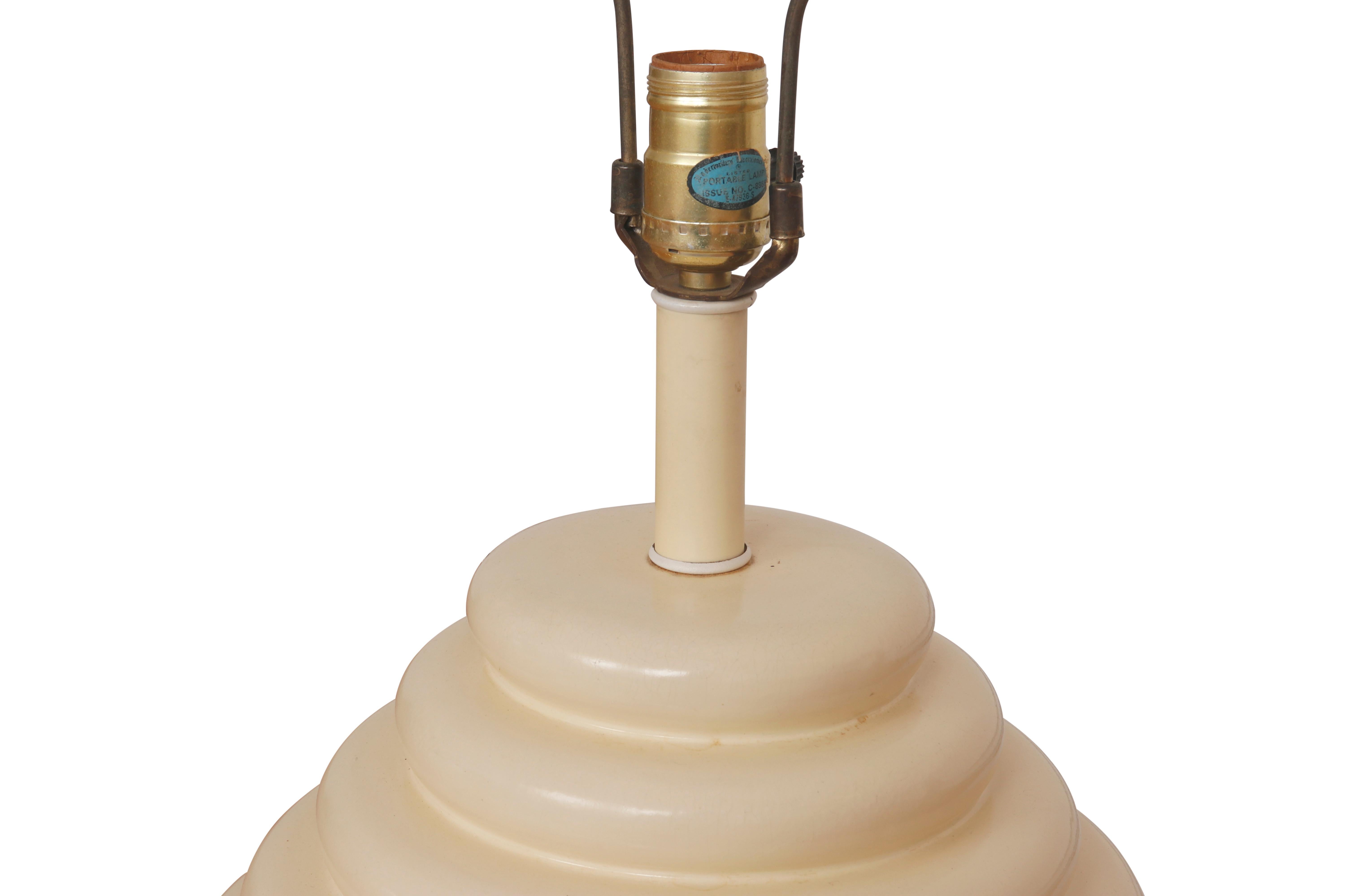 Mid-Century Modern Mid Century Ceramic Beehive Table Lamp in Cream