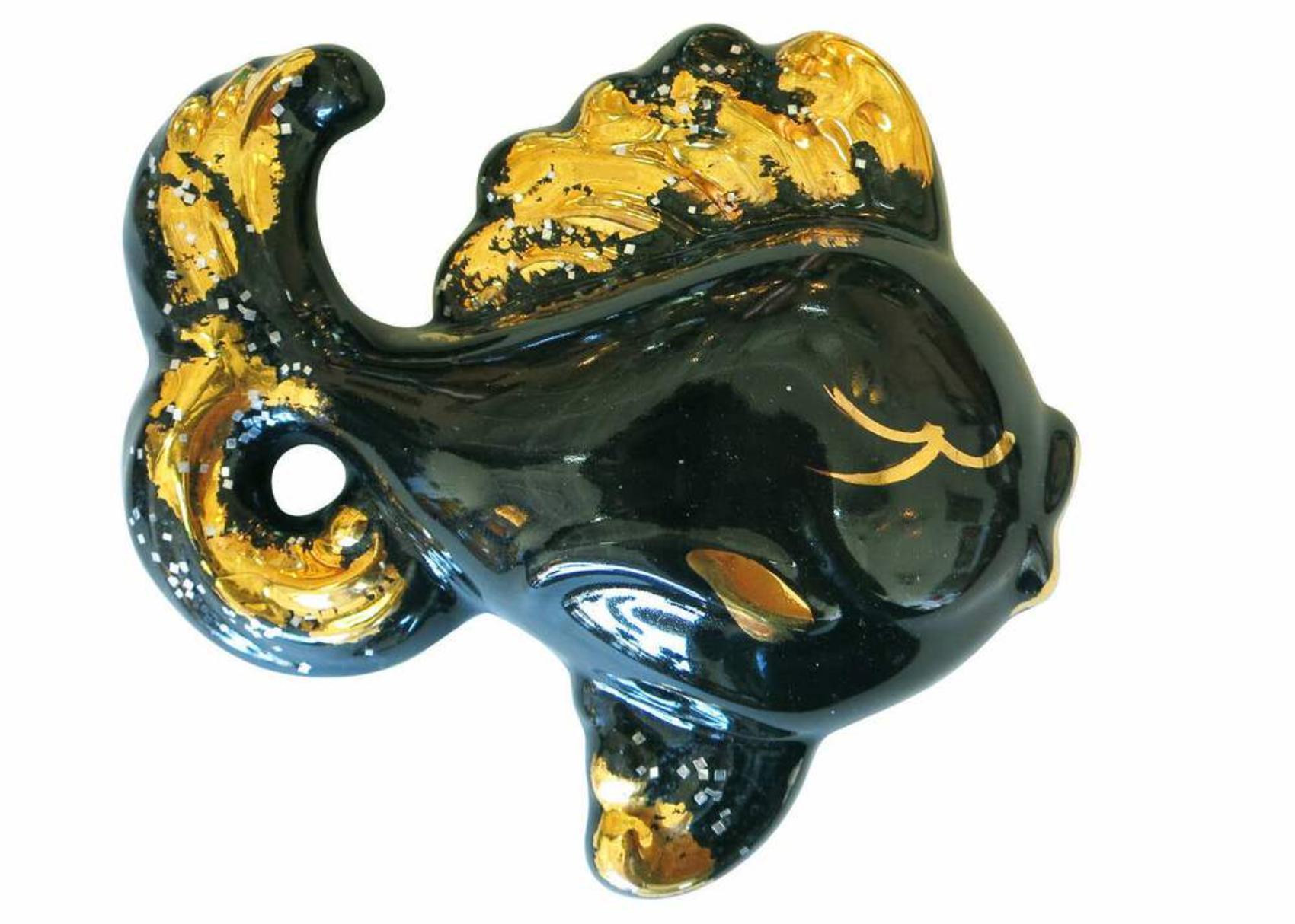 Mid-century Ceramic Black & Gold Plaster Aquatic Angelfish Wall Art, Set of 4 For Sale 3