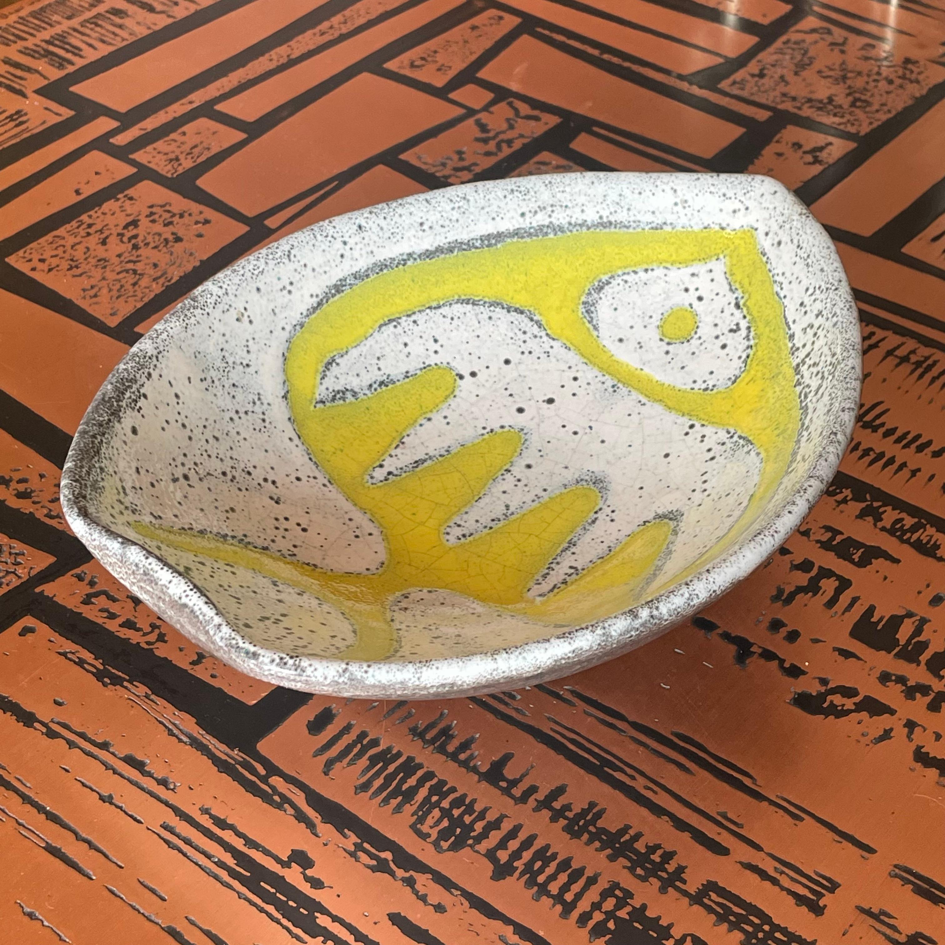 Mid-Century Modern Mid-century ceramic bowl 