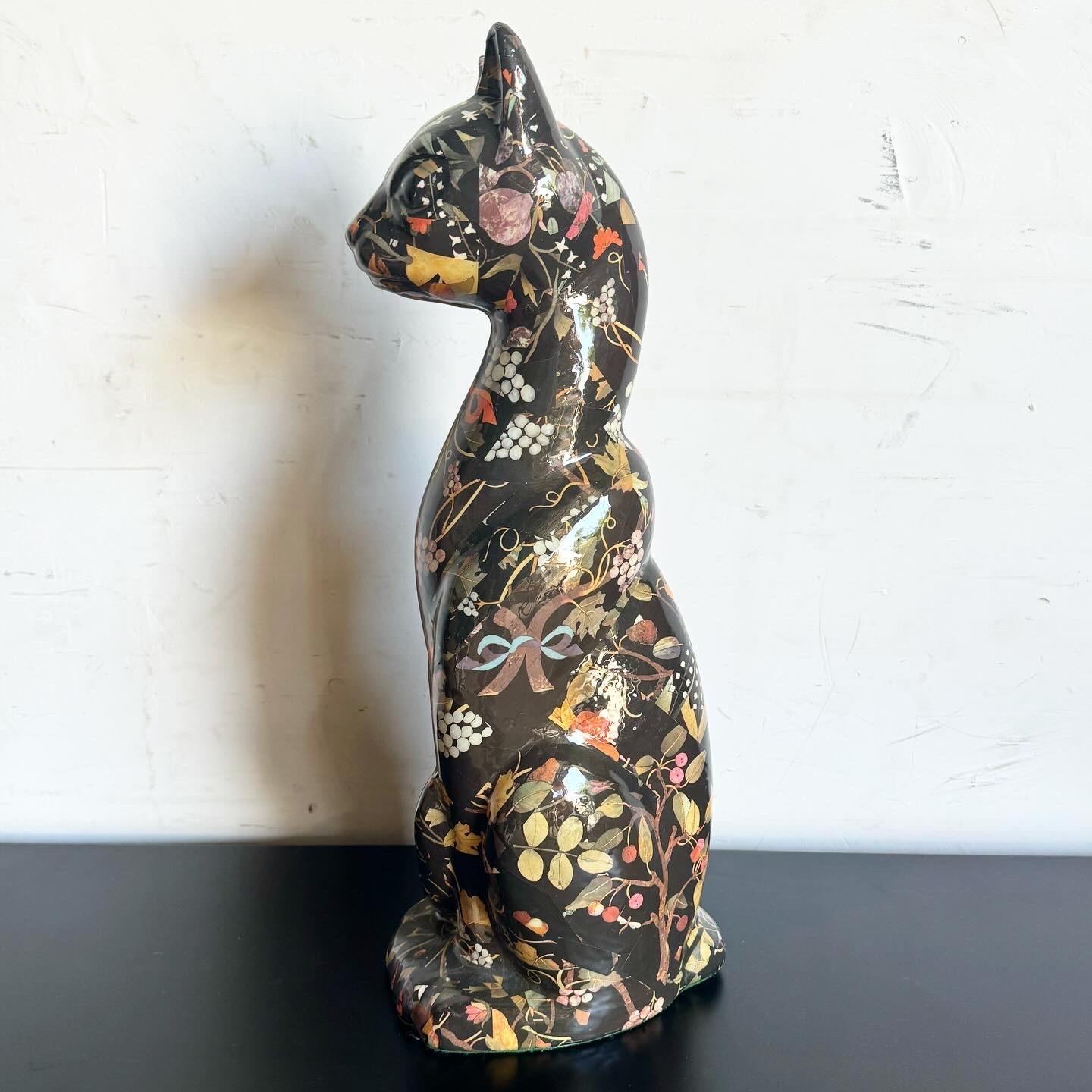 Gatto in ceramica del metà secolo scorso con finitura a motivi foliage in vendita 1