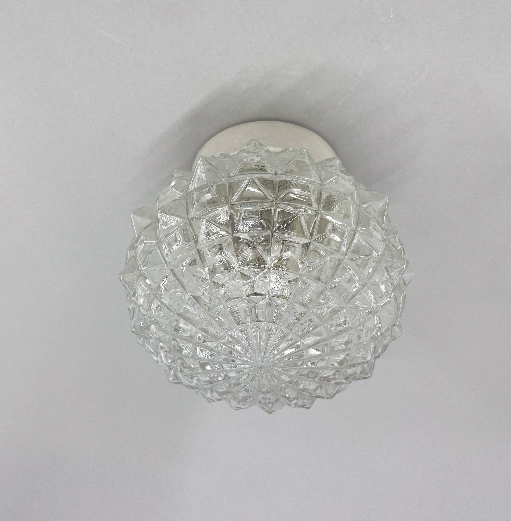 Mid-Century Ceramic & Clear Pressed Glass Wall Light For Sale 2