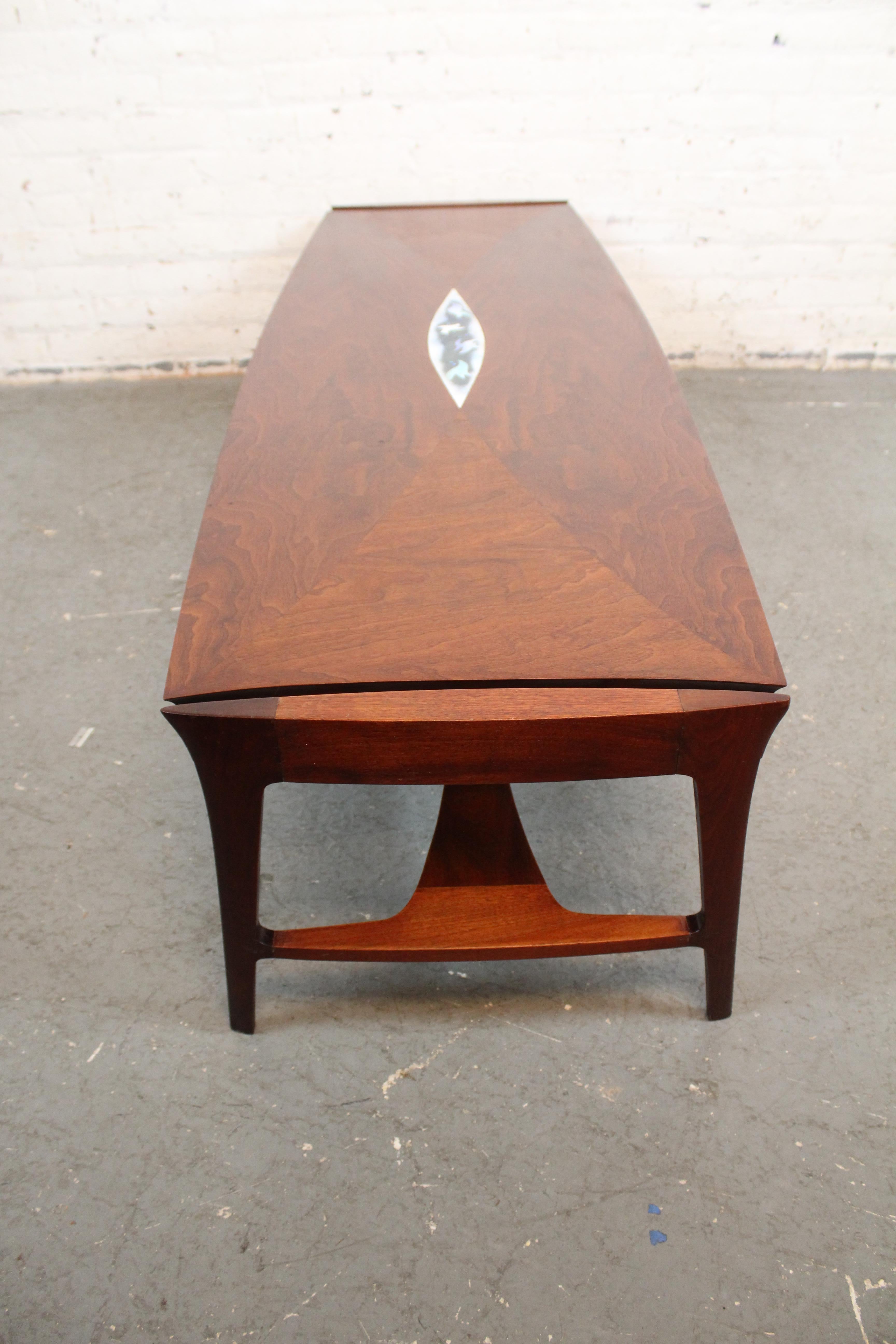 Table basse marquetée du milieu du siècle dernier par John Stuart en vente 2