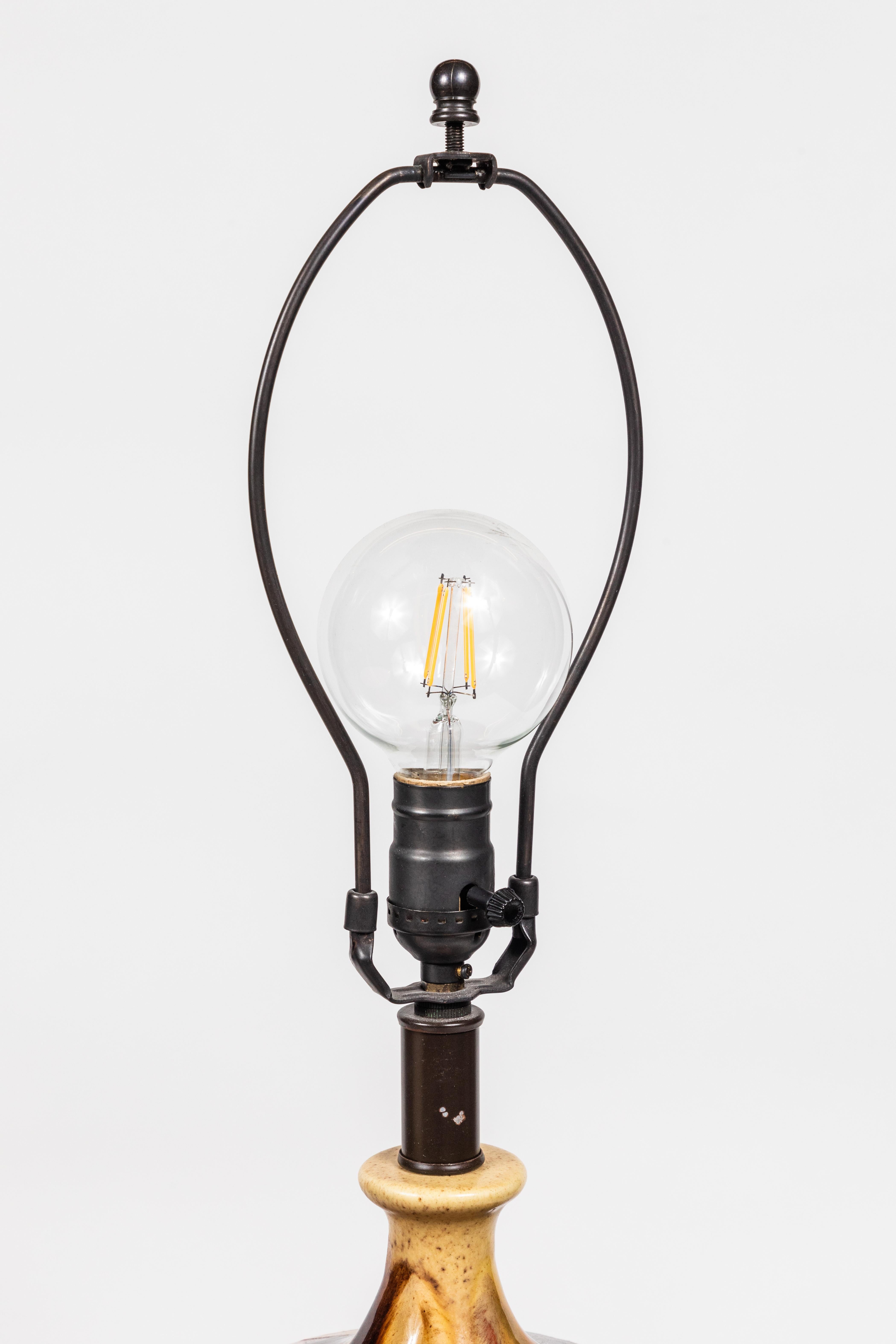 Mid-Century-Keramiklampe in Tropfglasur in Braun und Orange mit individuellem Schirm 2