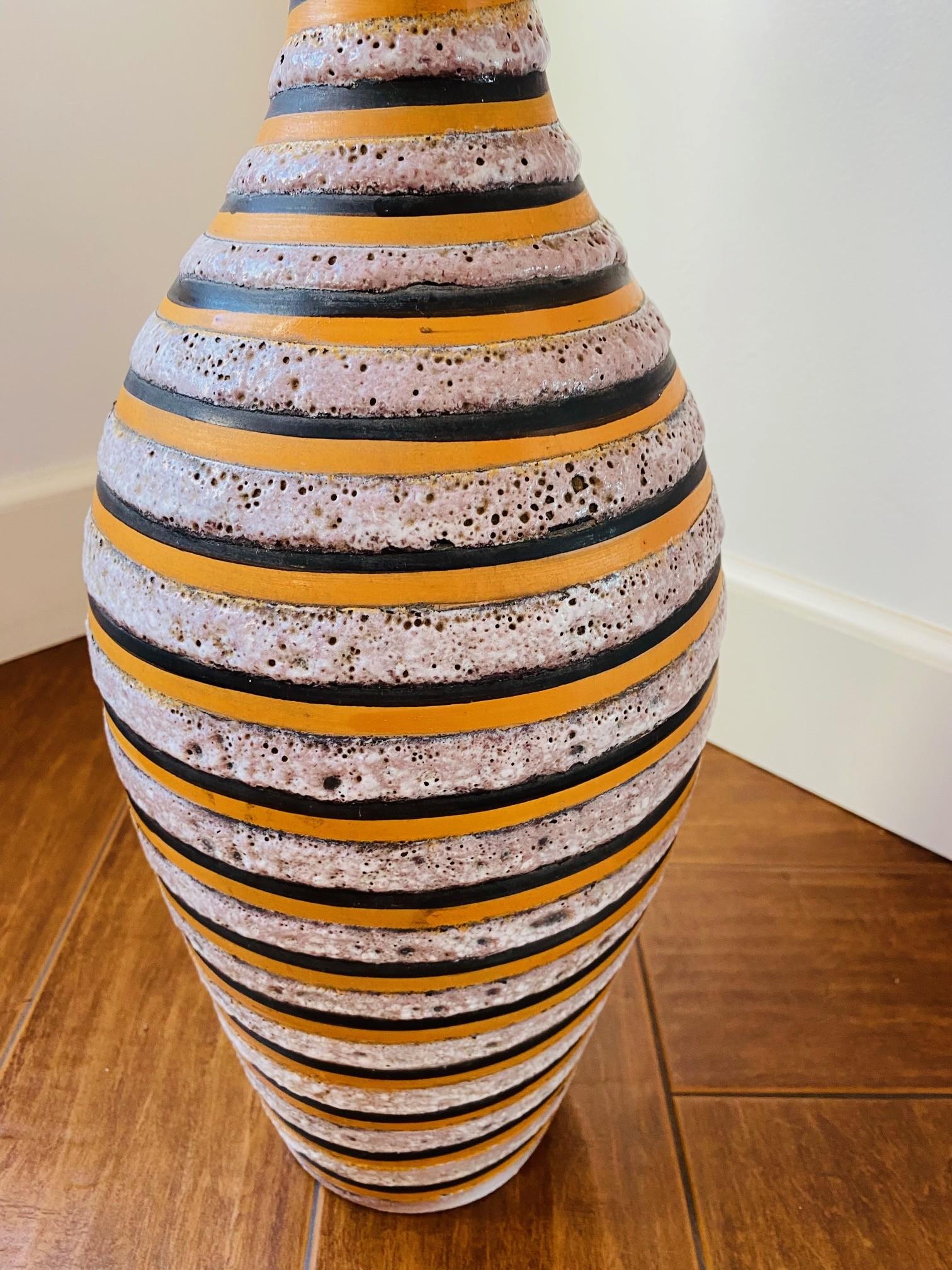Ceramica Lampada in ceramica di metà secolo con smalto lavico di Bitossi in vendita