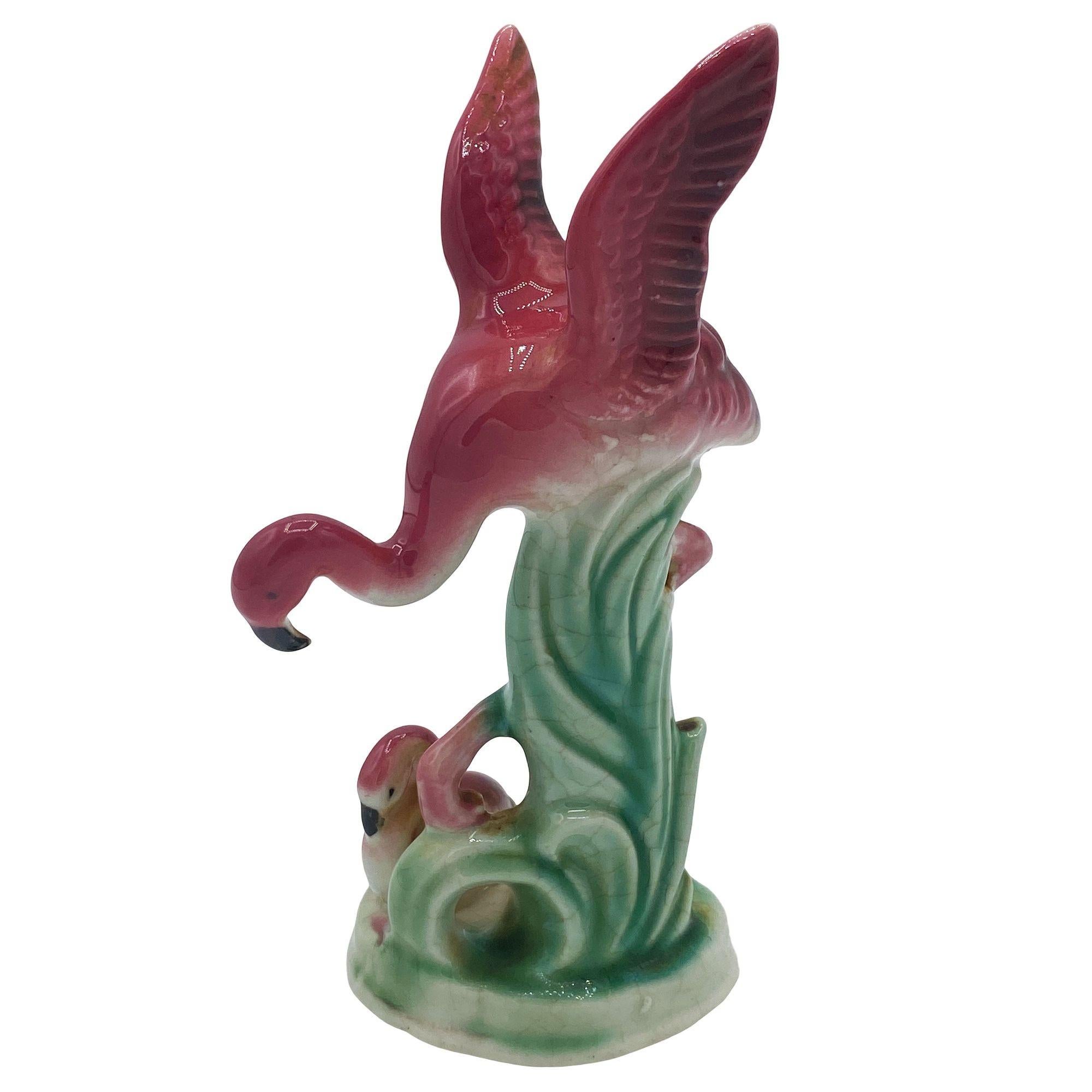 Américain Statue de table de flamant rose miniature en céramique du milieu du siècle par Leftons en vente