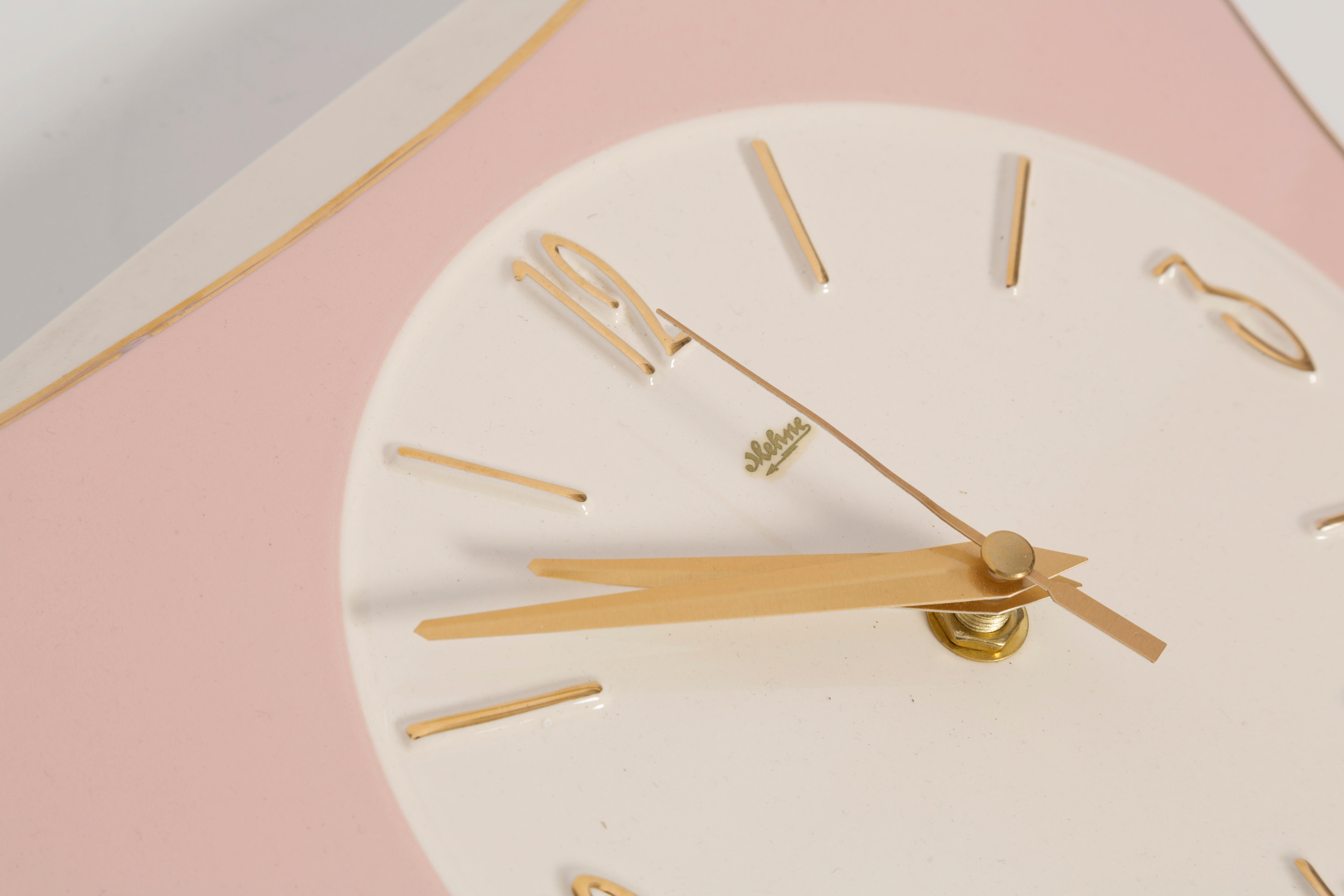 Mid Century Ceramic Pink Wall Clock, Mehne, Germany, 1960s In Good Condition In 05-080 Hornowek, PL