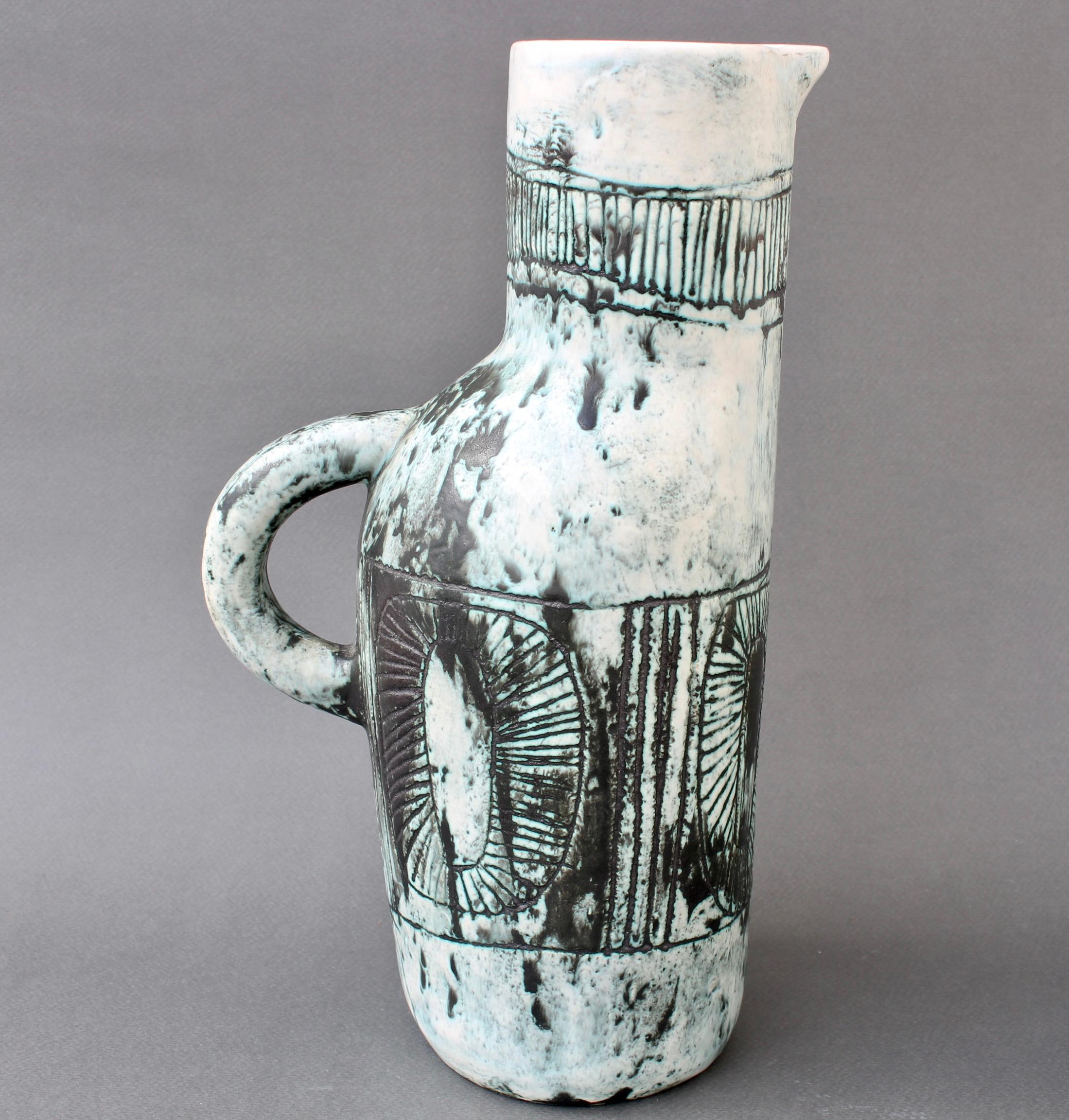 Keramikkrug und Set von Trinkgläsern aus der Mitte des Jahrhunderts von Jacques Blin, um 1950 im Zustand „Gut“ im Angebot in London, GB