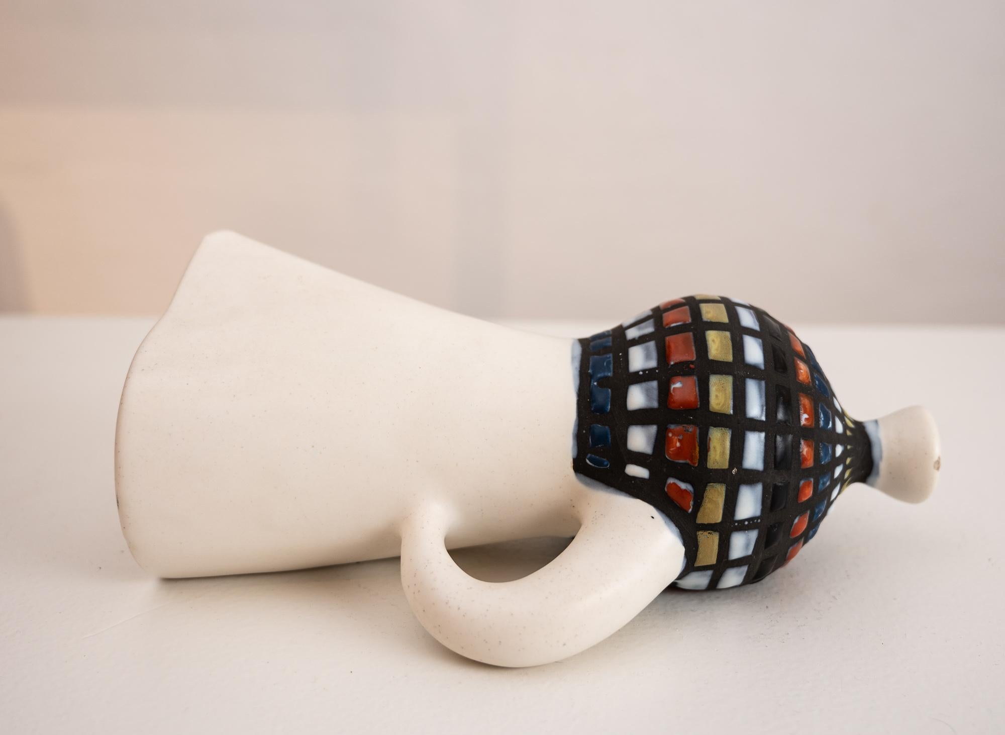 Mid-Century moderno Tasca da parete in ceramica di metà secolo di Roger Capron 