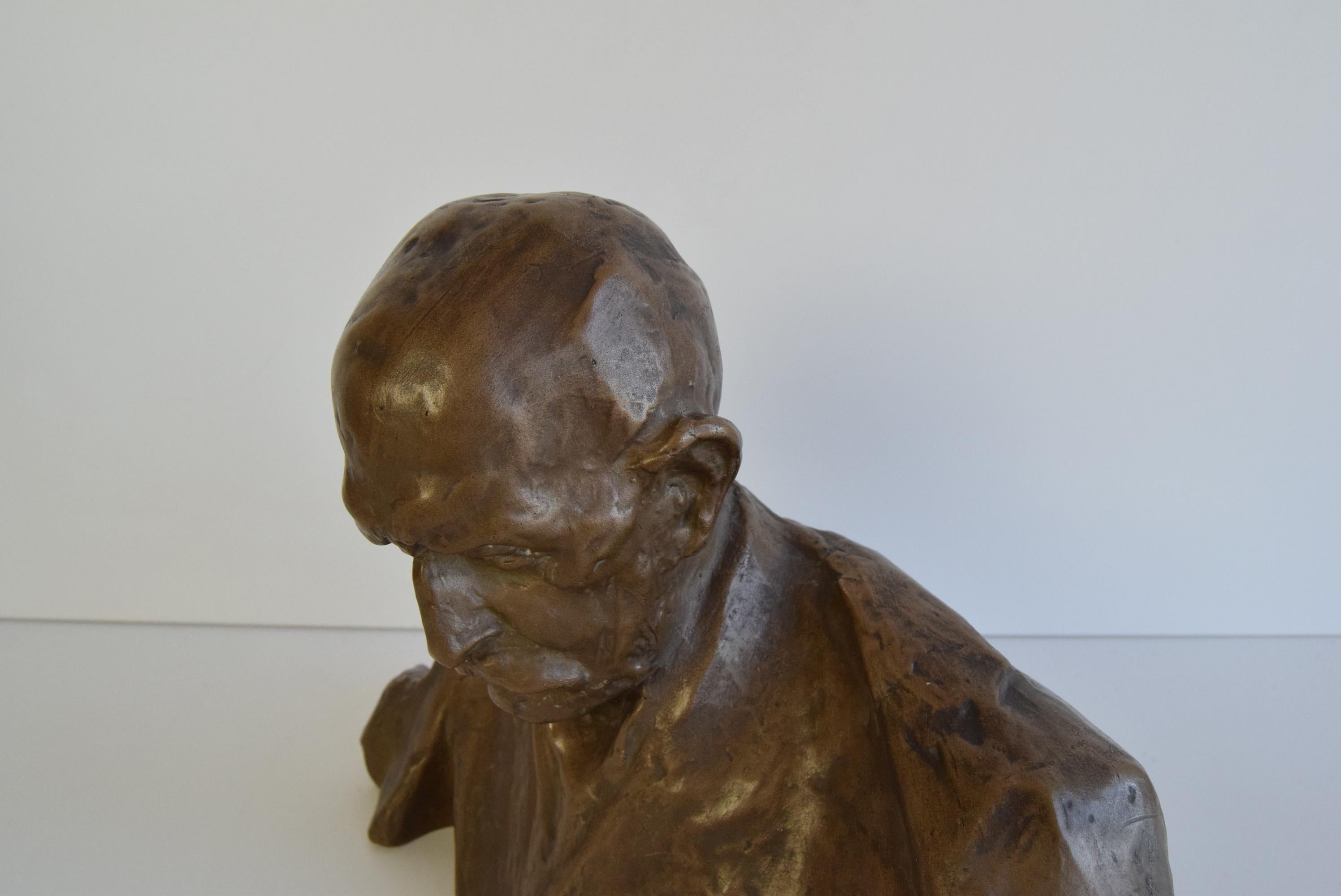 Mid-century Ceramic Statue/Bust Alois Jirásek, Signed Karel Pokorný,  circa 1950 For Sale 6
