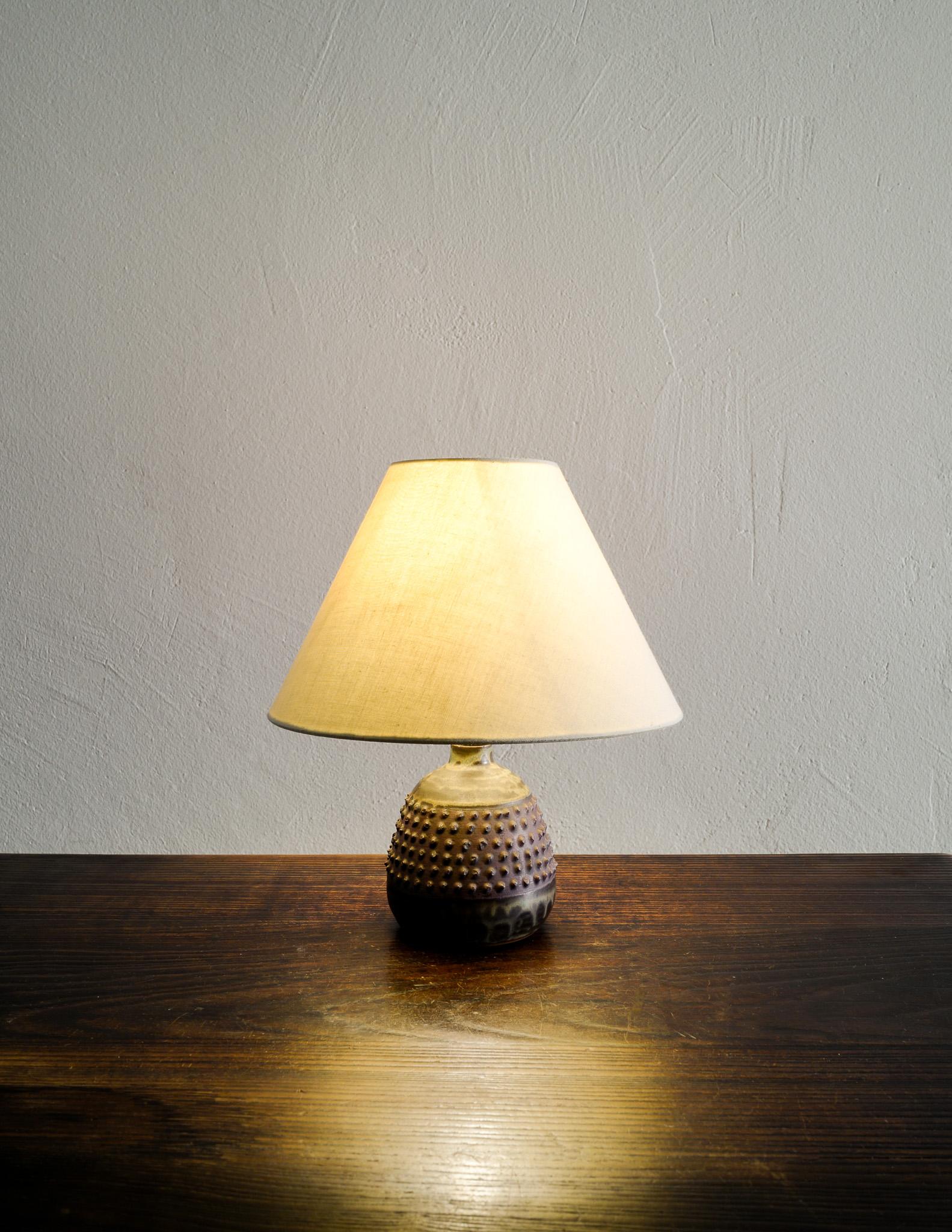 Scandinavian Modern Mid Century Ceramic / Stoneware Table Lamp by Rolf Palm for Höganäs, 1940s  For Sale