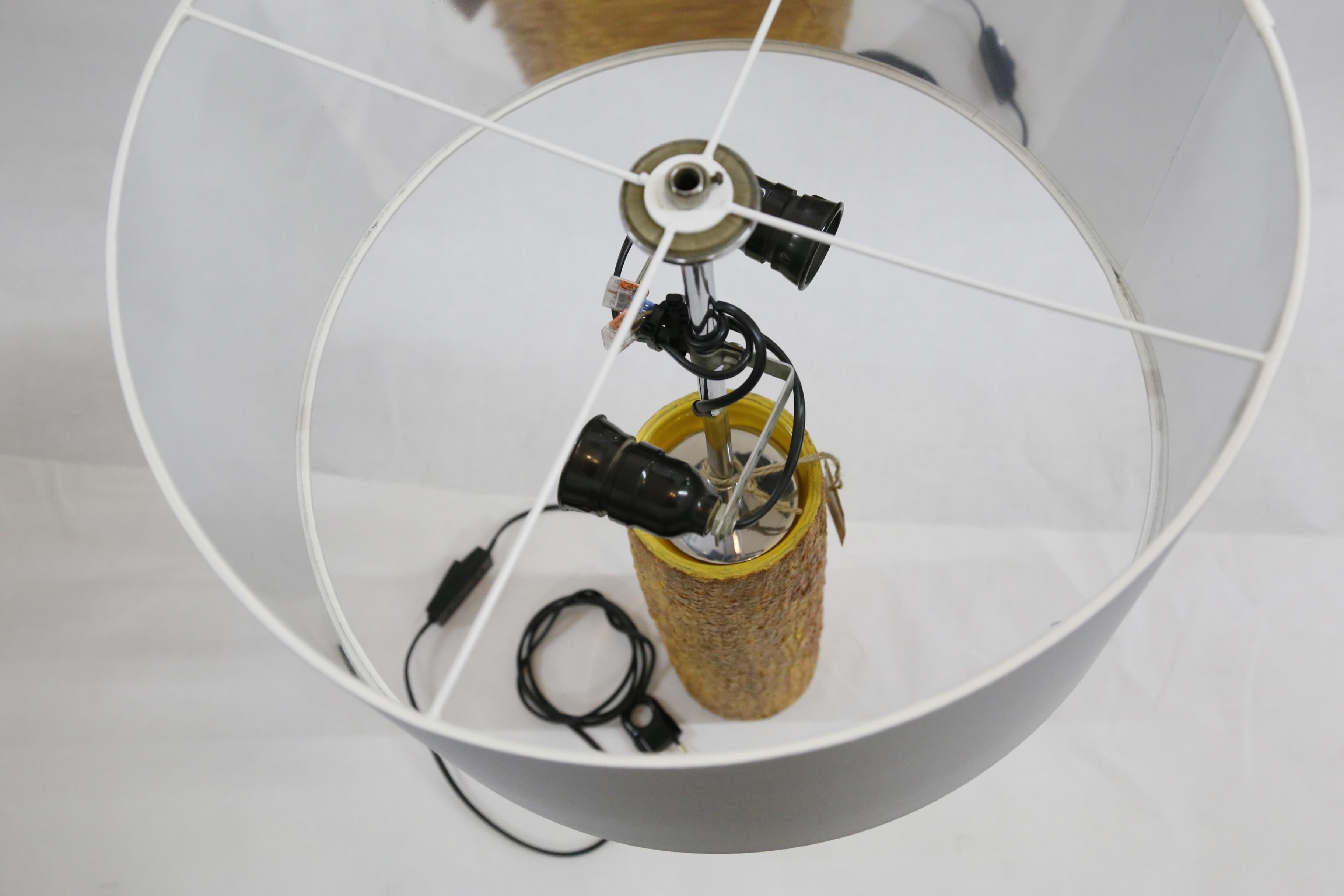 Lampe de bureau en céramique du milieu du siècle dernier, années 1970 Bon état à Budapest, HU