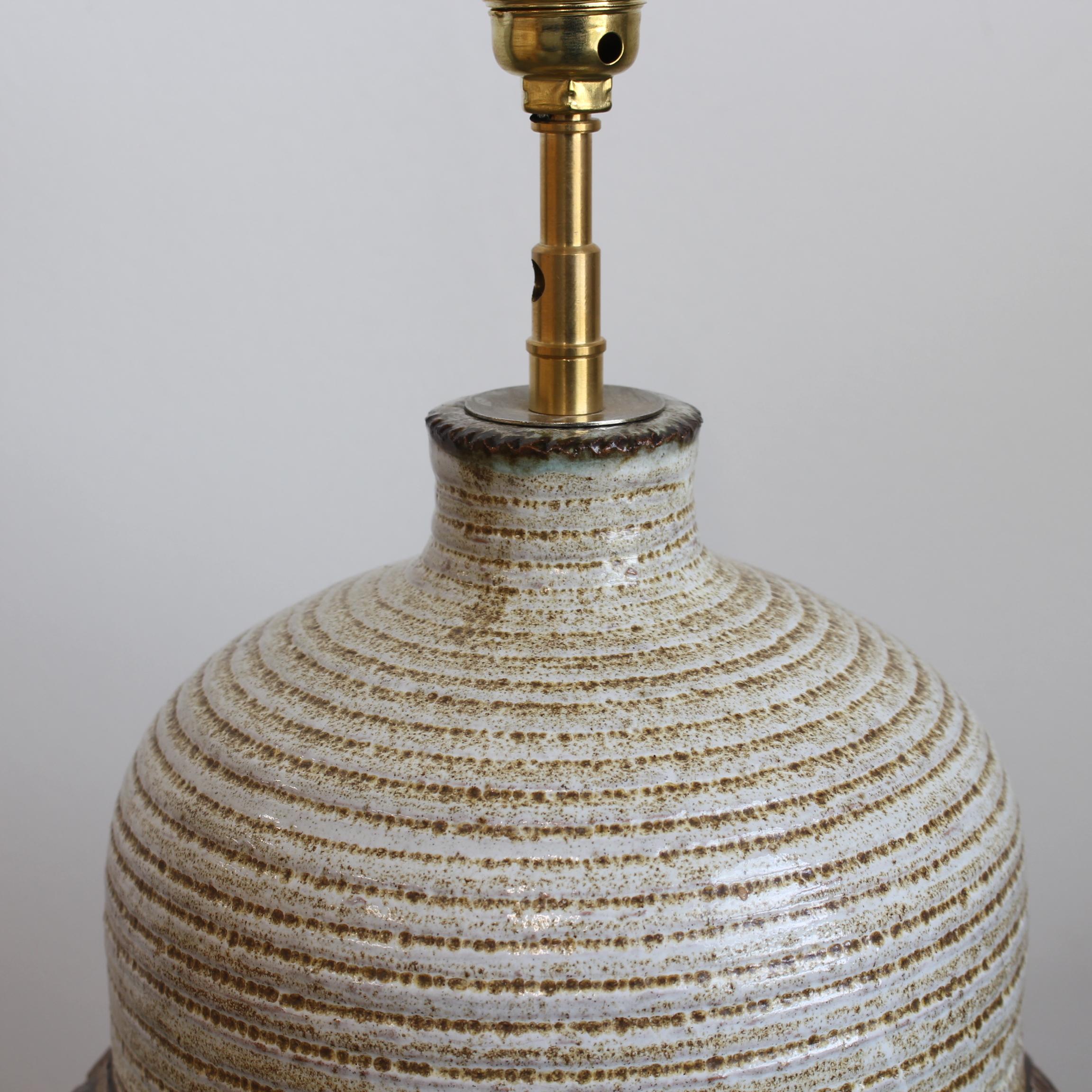 Lampada da tavolo in ceramica di Marcel Giraud, metà del secolo scorso (circa anni '70) in vendita 6