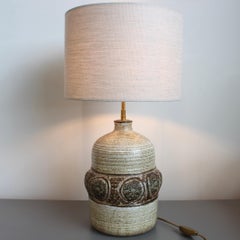 Lampe de table en céramique du milieu du siècle par Marcel Giraud (circa 1970)