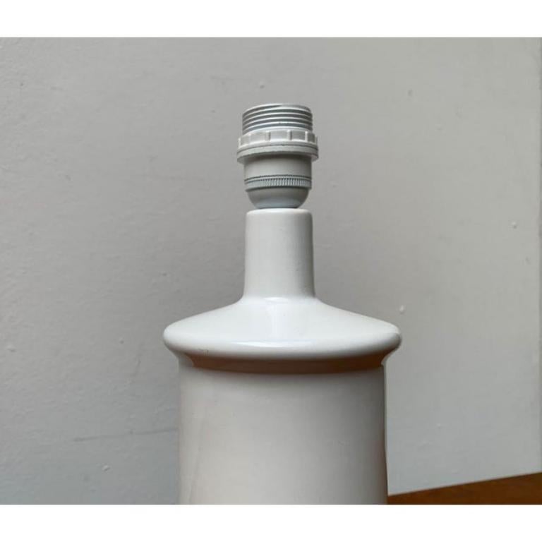 Keramik-Tischlampe aus der Mitte des Jahrhunderts von Lamperiet Aarhus, 1960er Jahre (20. Jahrhundert) im Angebot