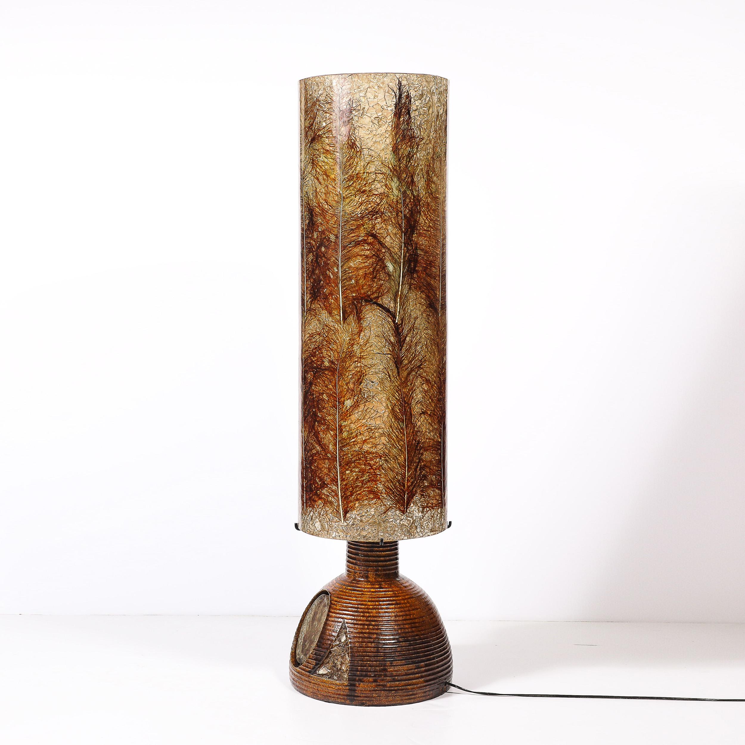 Mid-Century Ceramic Table Lamp W/ Naturalist Resin Shade & Illuminated Cutout For Sale 8