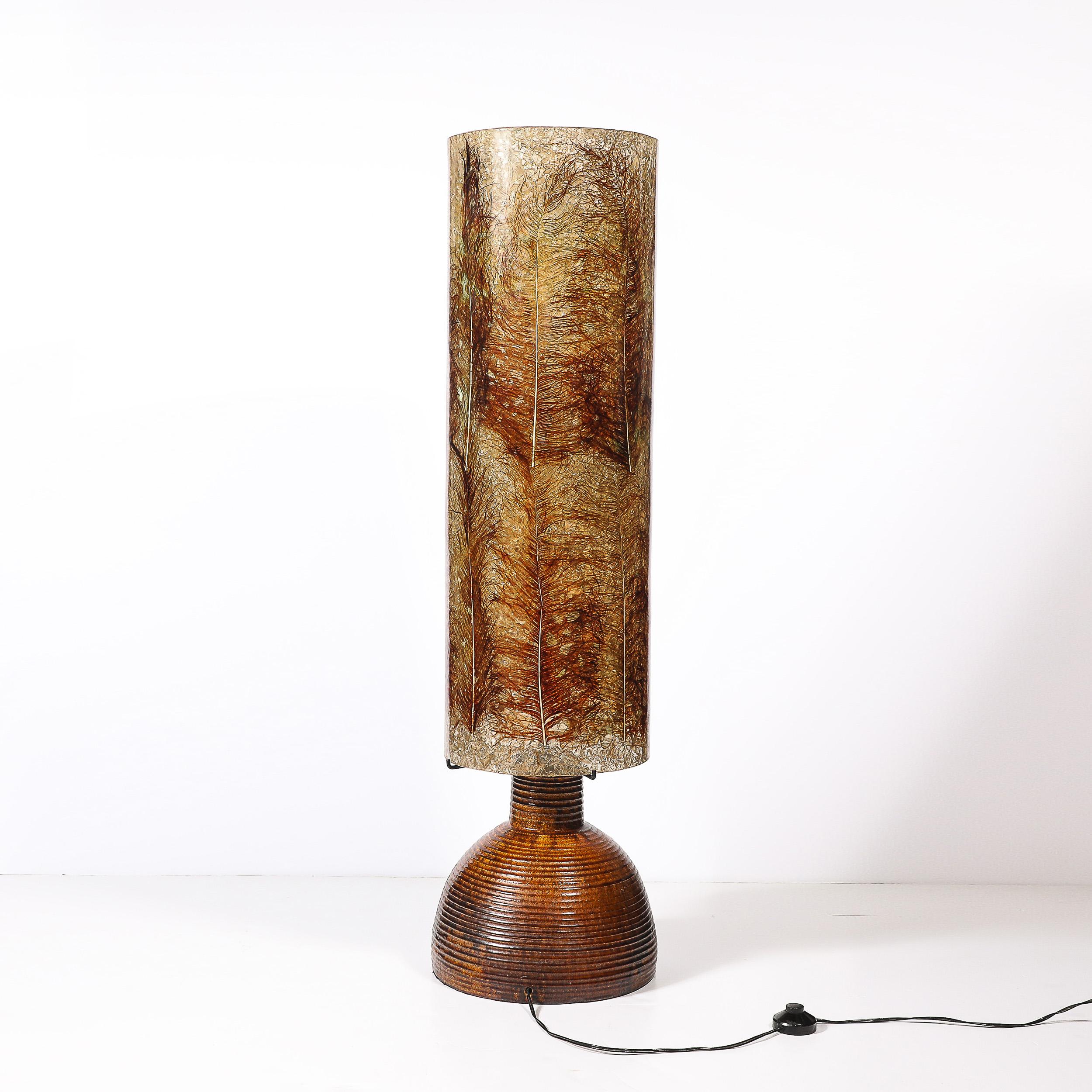 Mid-Century Ceramic Table Lamp W/ Naturalist Resin Shade & Illuminated Cutout For Sale 12