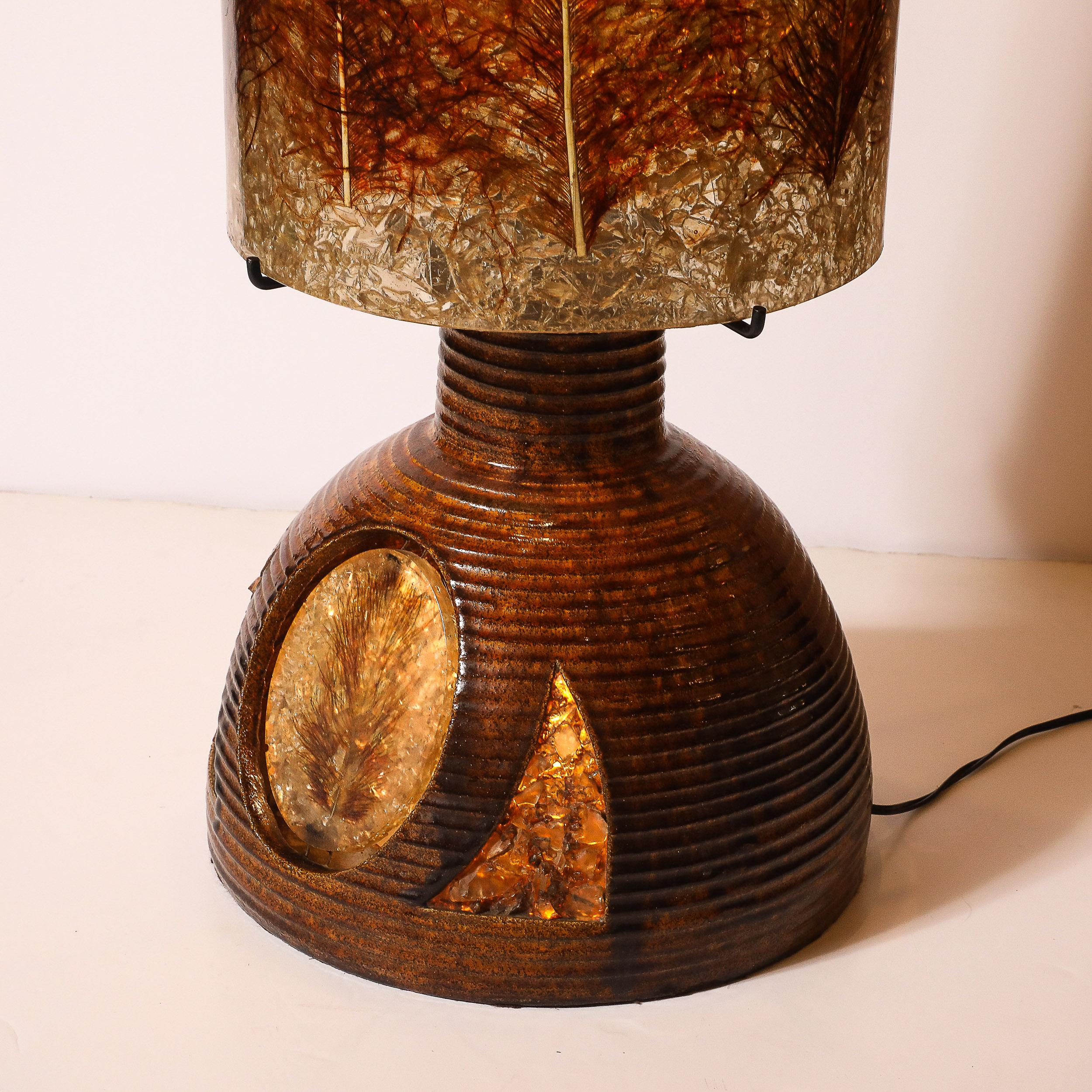 Mid-Century Ceramic Table Lamp W/ Naturalist Resin Shade & Illuminated Cutout For Sale 3