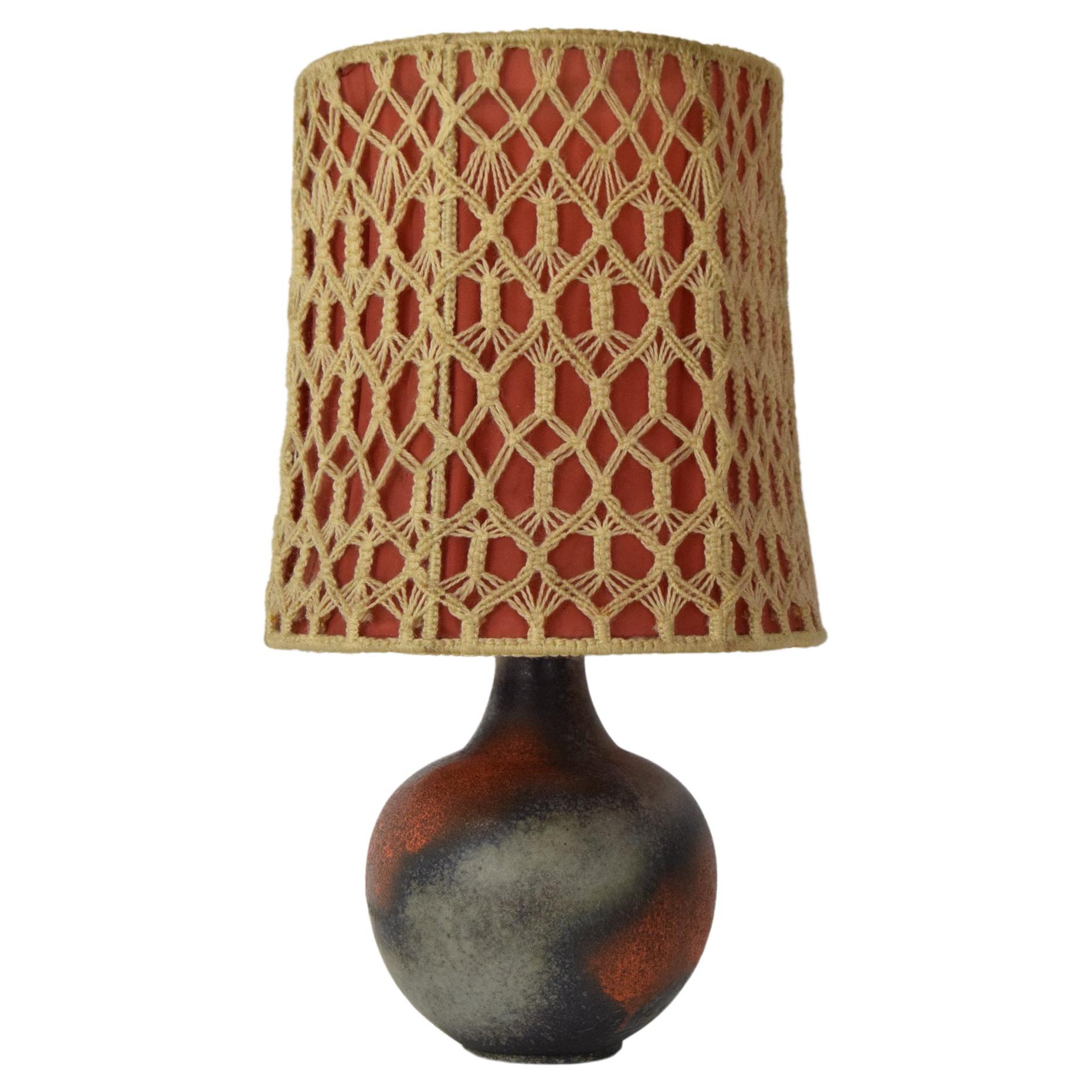 Lampe de table en céramique du milieu du siècle, années 1970