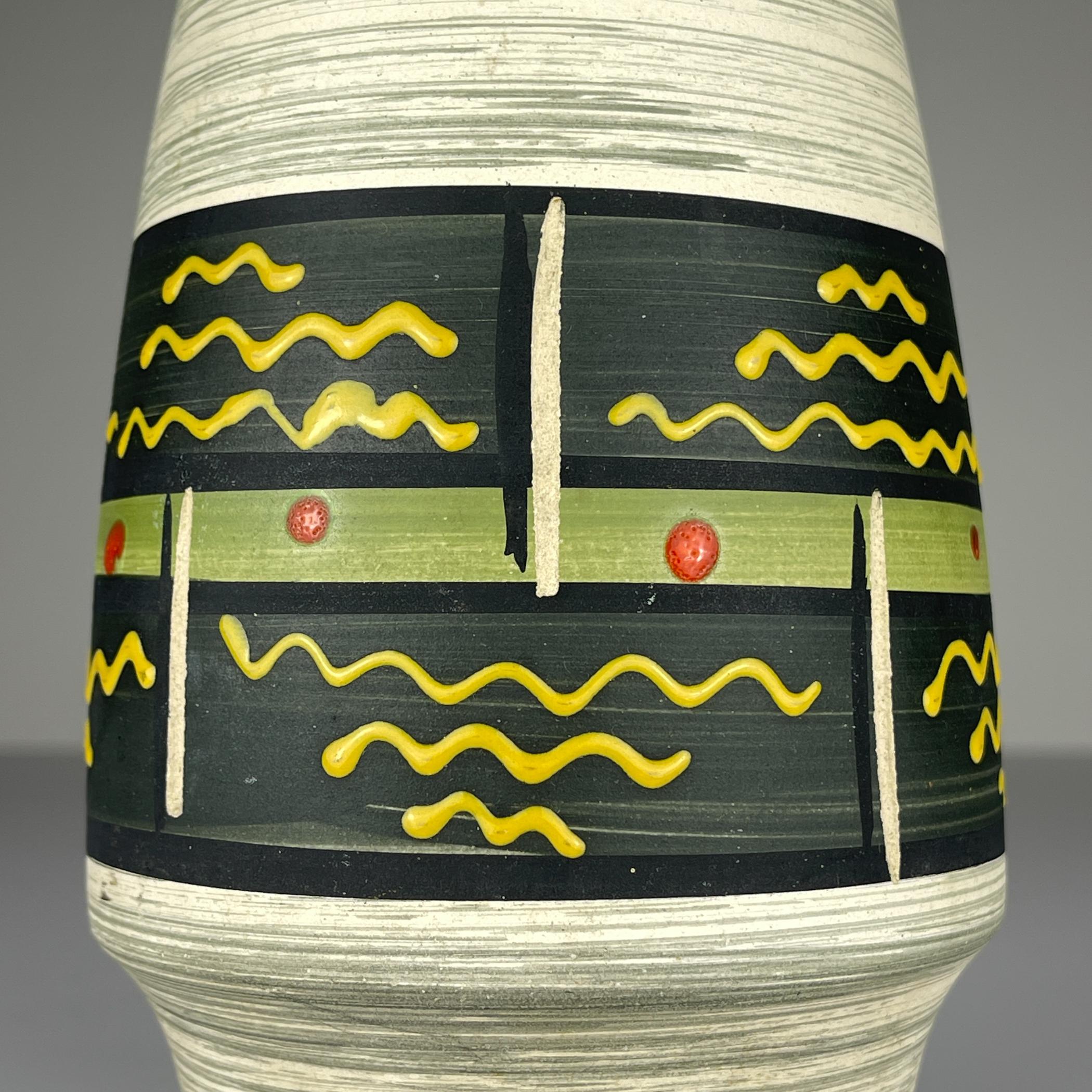 Vaso in ceramica di metà secolo di Bay Keramik, Germania Ovest, anni '60 in vendita 3
