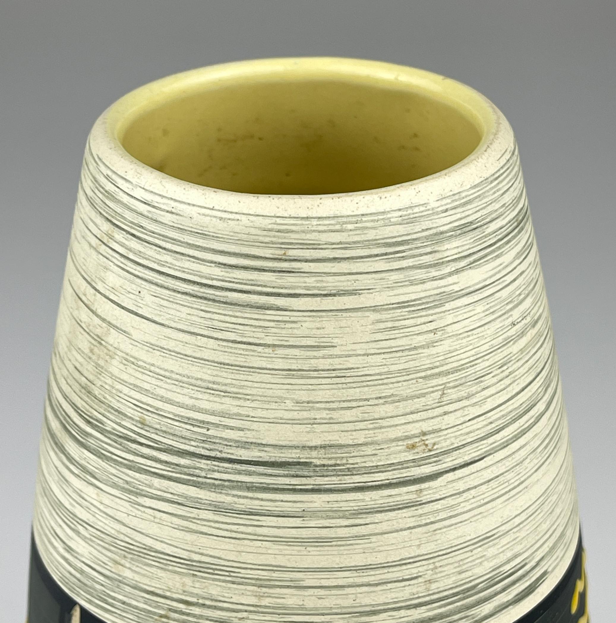 Vaso in ceramica di metà secolo di Bay Keramik, Germania Ovest, anni '60 in vendita 1