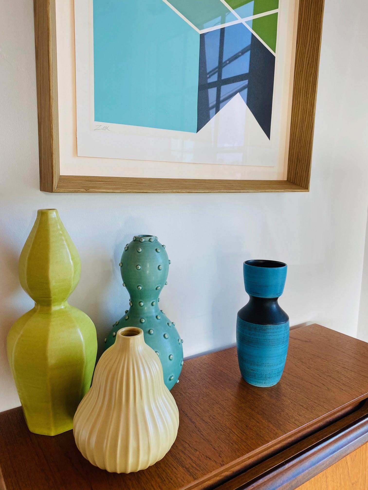 Fait main Vase en céramique du milieu du siècle par Kilrush Ceramics Irlande années 1950 en vente