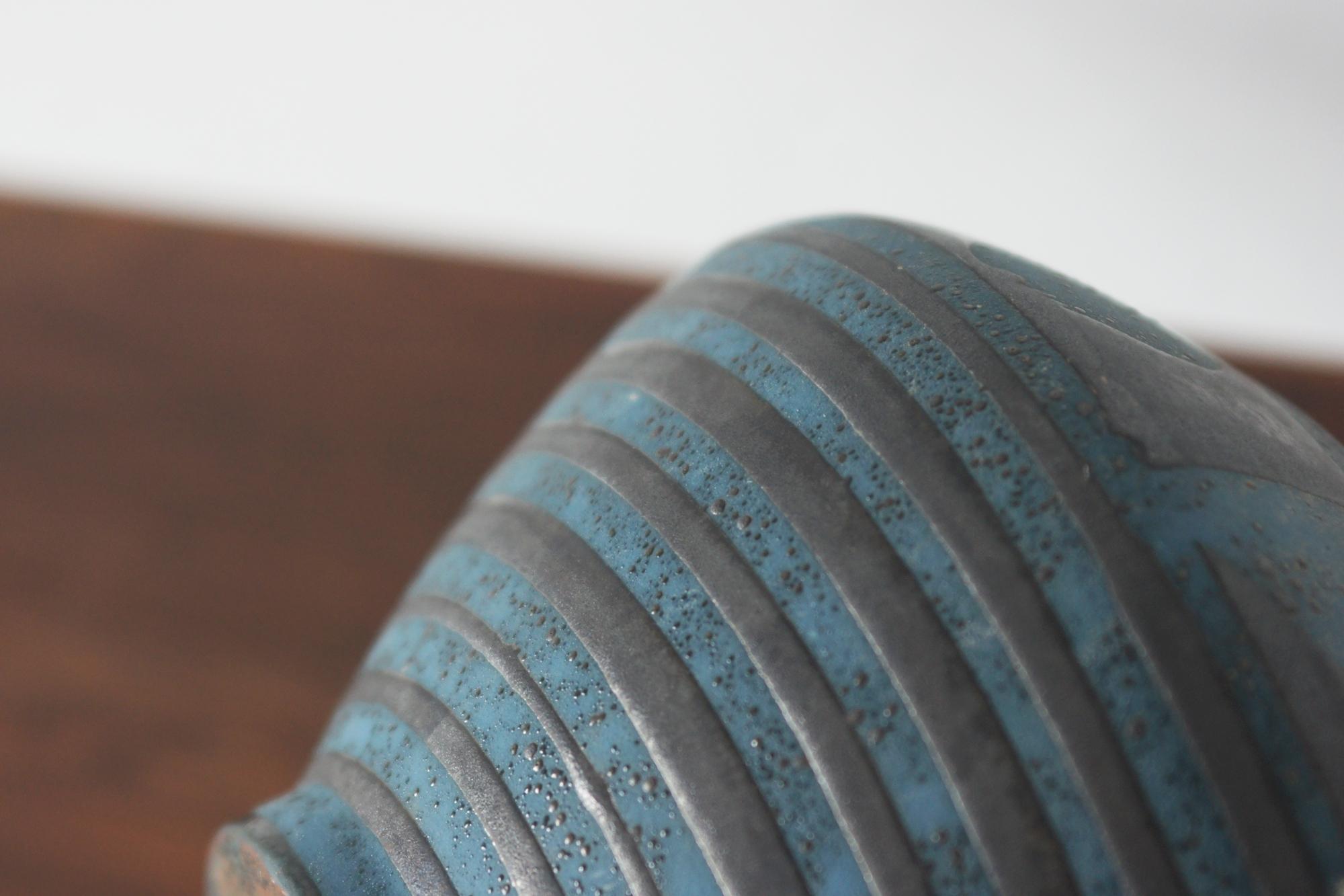 Vaso in ceramica di metà secolo Ankara Design/One di Helmut Scholtis da Carstens Tonni in vendita 2