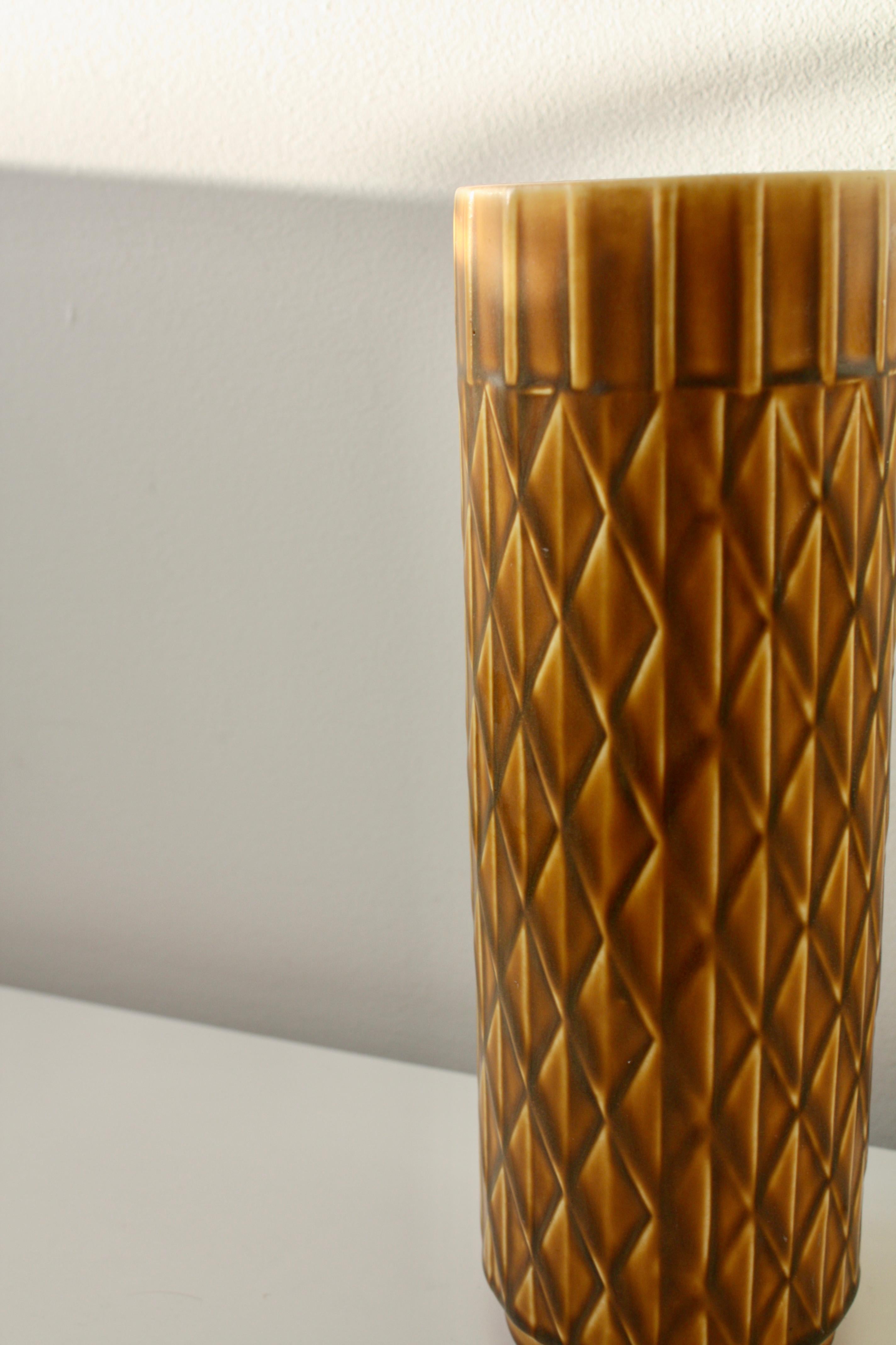 Mid-Century moderno Vaso in ceramica di metà secolo 'Eterna' di Gunnar Nylund per Rörstrand in vendita