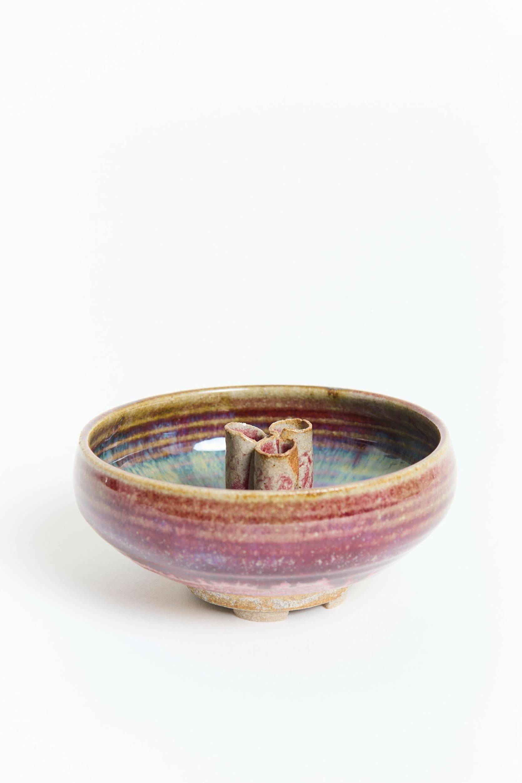 A ceramic vase
USA, mid 20th Century
