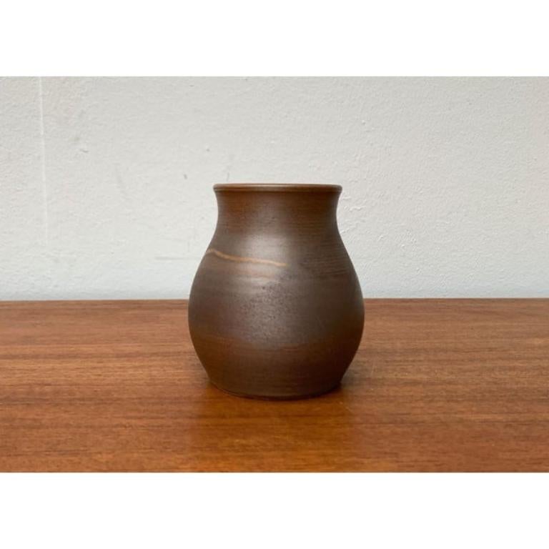 Vaso in ceramica di metà secolo firmato H. H., anni '60 in vendita 6