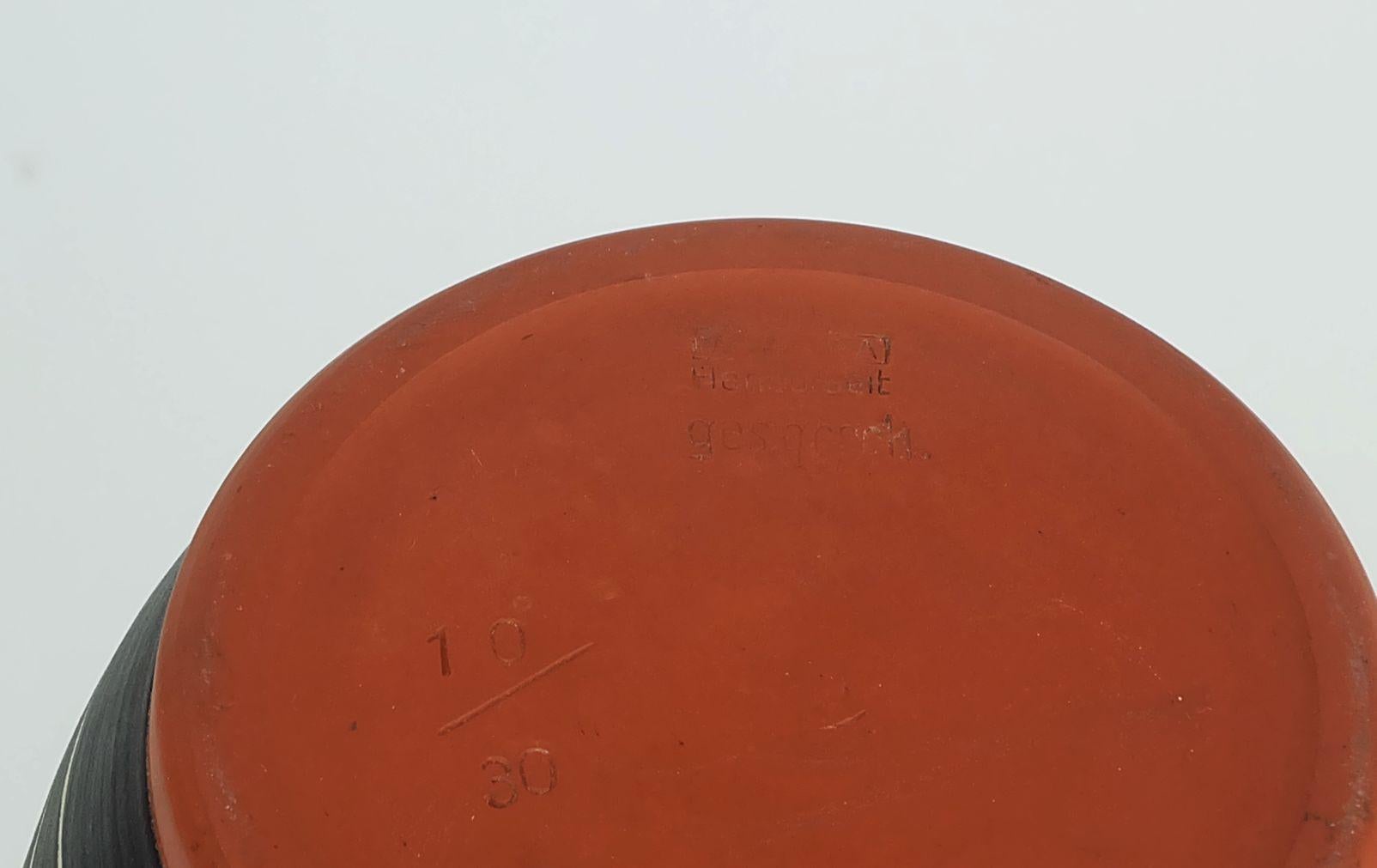 Vaso in ceramica di metà secolo wekara modello 10/30 a righe decor tedesco anni '50 in vendita 1