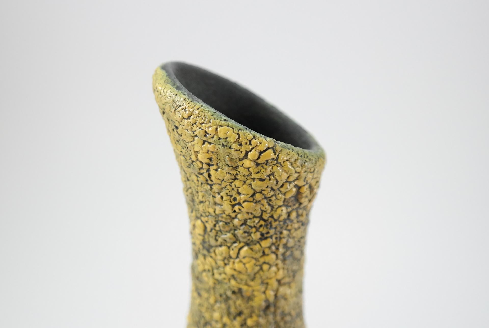 Midcentury Ceramic Table Vase with Cortina Cracked Glaze, 1960s For Sale 1