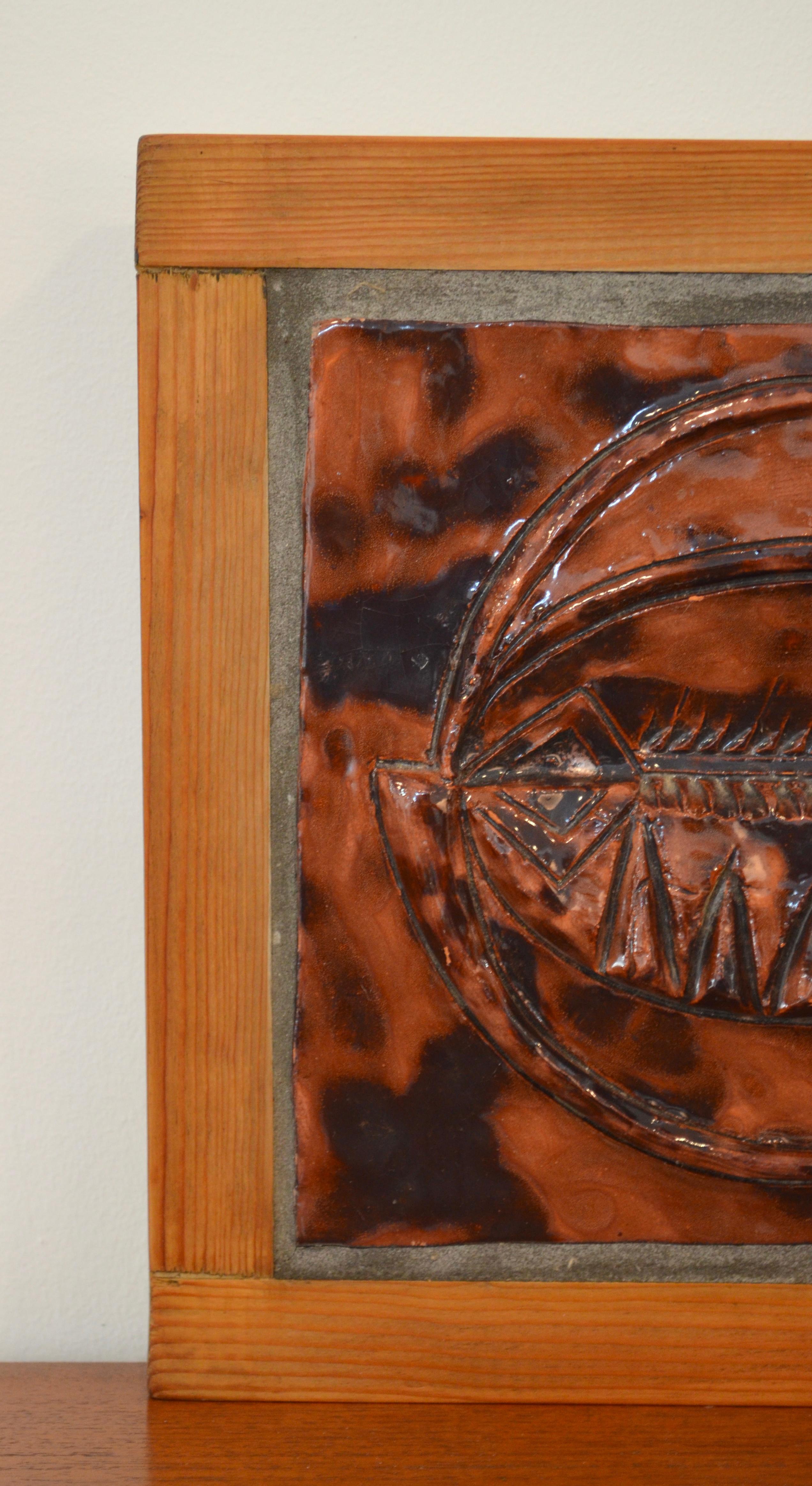 Mid-Century Modern Sculpture murale en céramique du milieu du siècle avec motif de poisson, années 1950 en vente