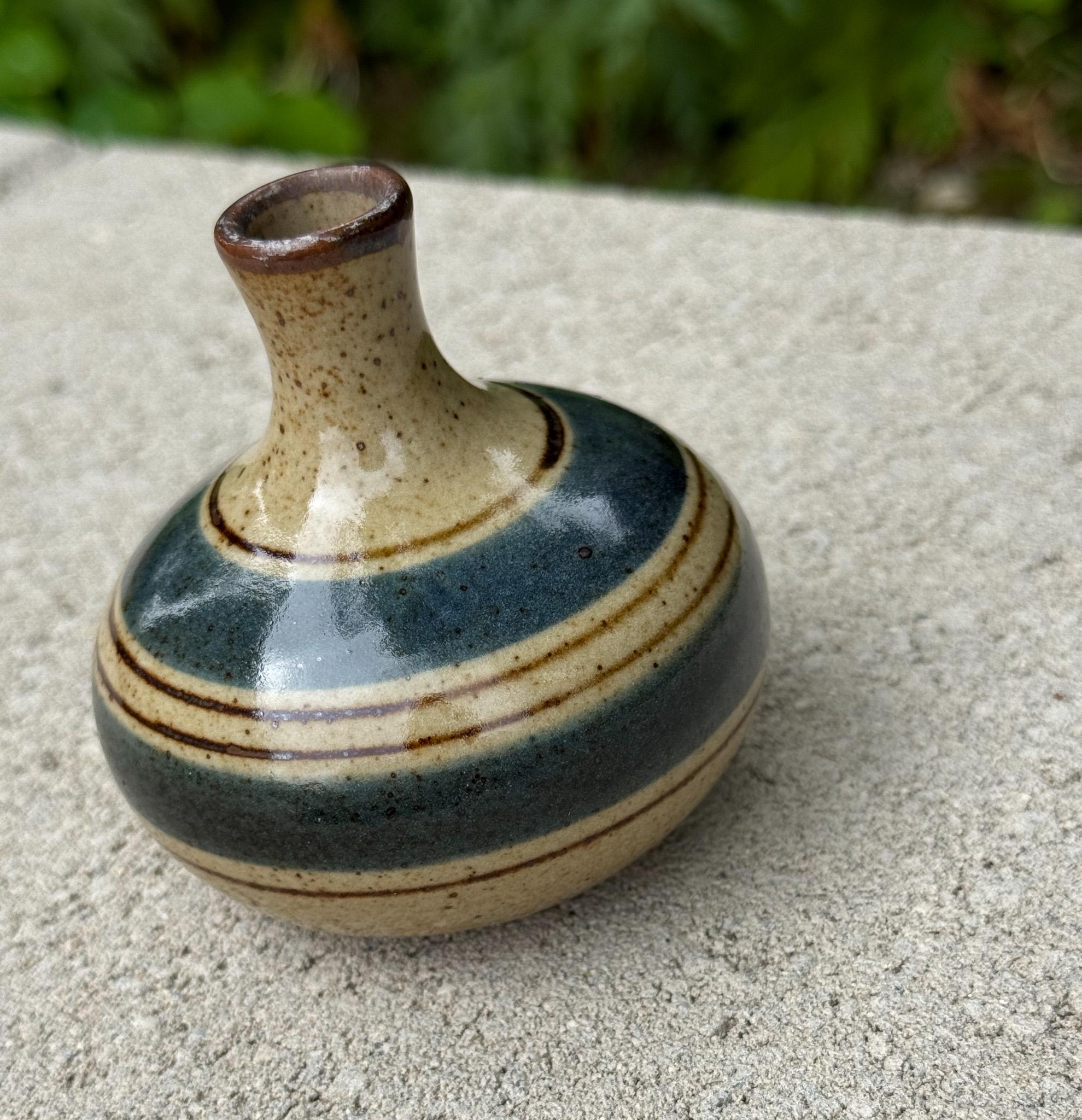 Mid-Century Modern Pot à herbes en céramique du milieu du siècle, Japon, 20e siècle en vente
