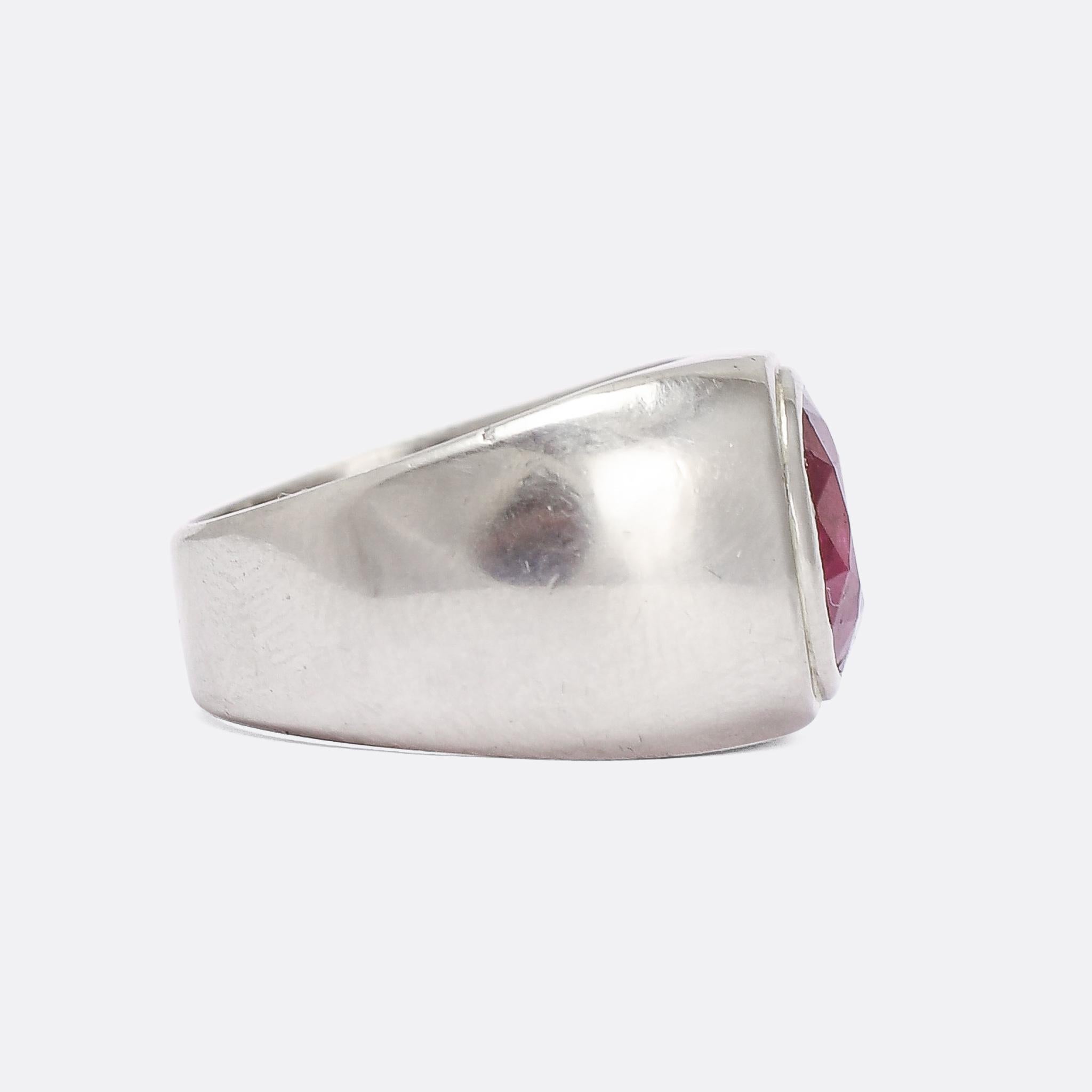 Modernist Midcentury Certified 5.59 Carat Burma Ruby Platinum Signet Ring