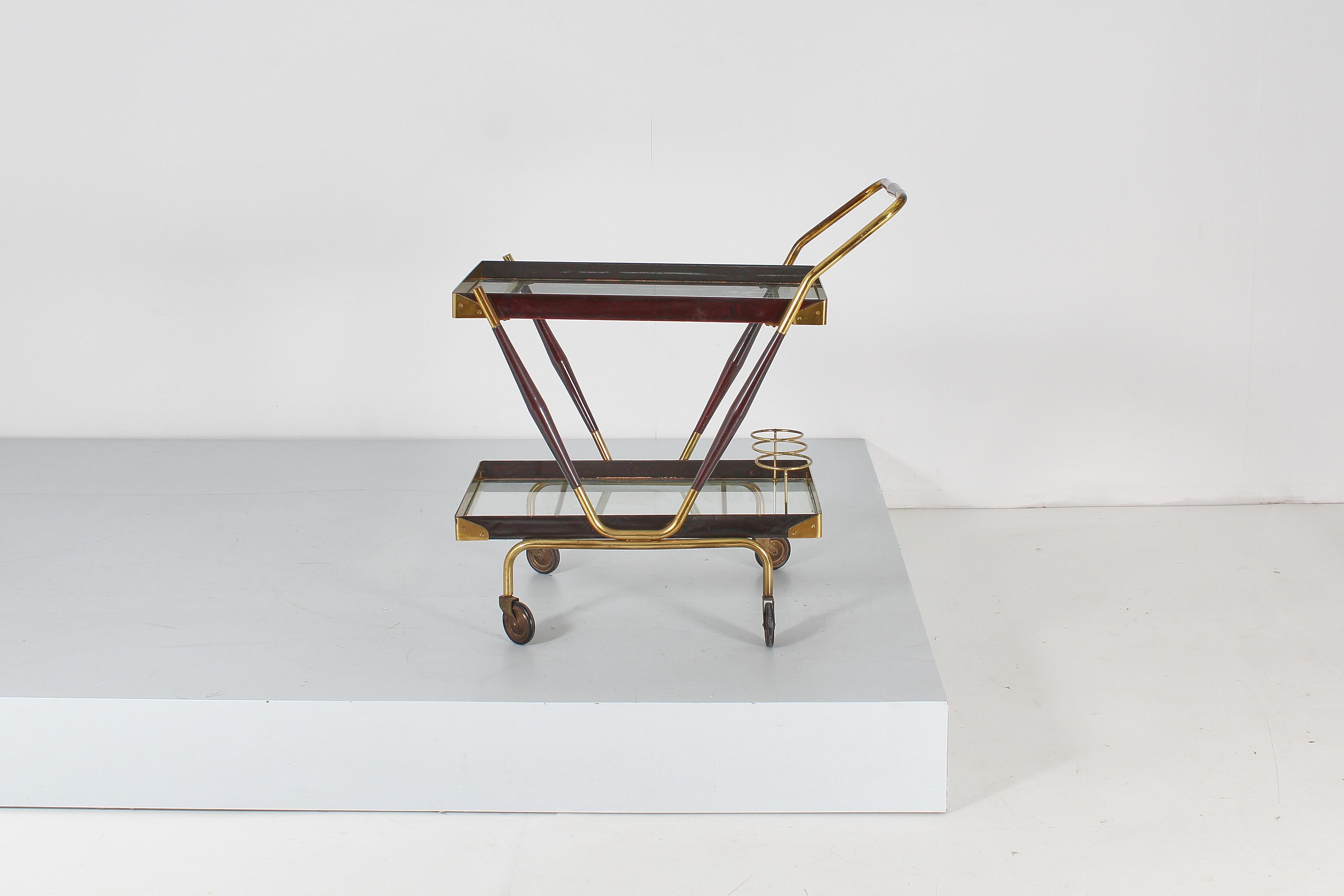 Mid-Century Cesare Lacca Brass, Glass and Dark Wood Bar Cart, Italy, 1960s In Good Condition For Sale In Palermo, IT