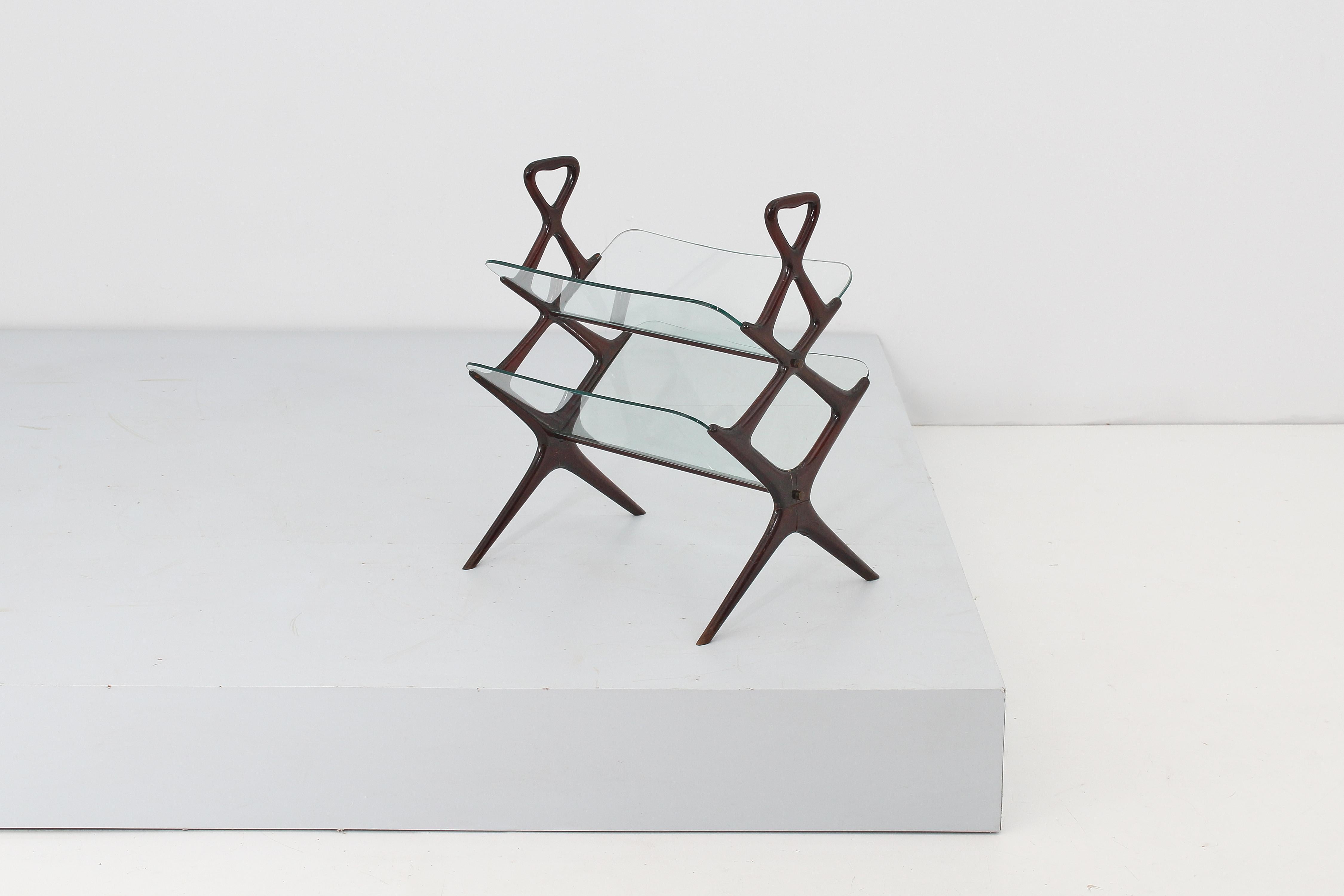 Mid-Century Cesare Lacca Wood and Glass Magazine Rack, Italy 50s For Sale 1