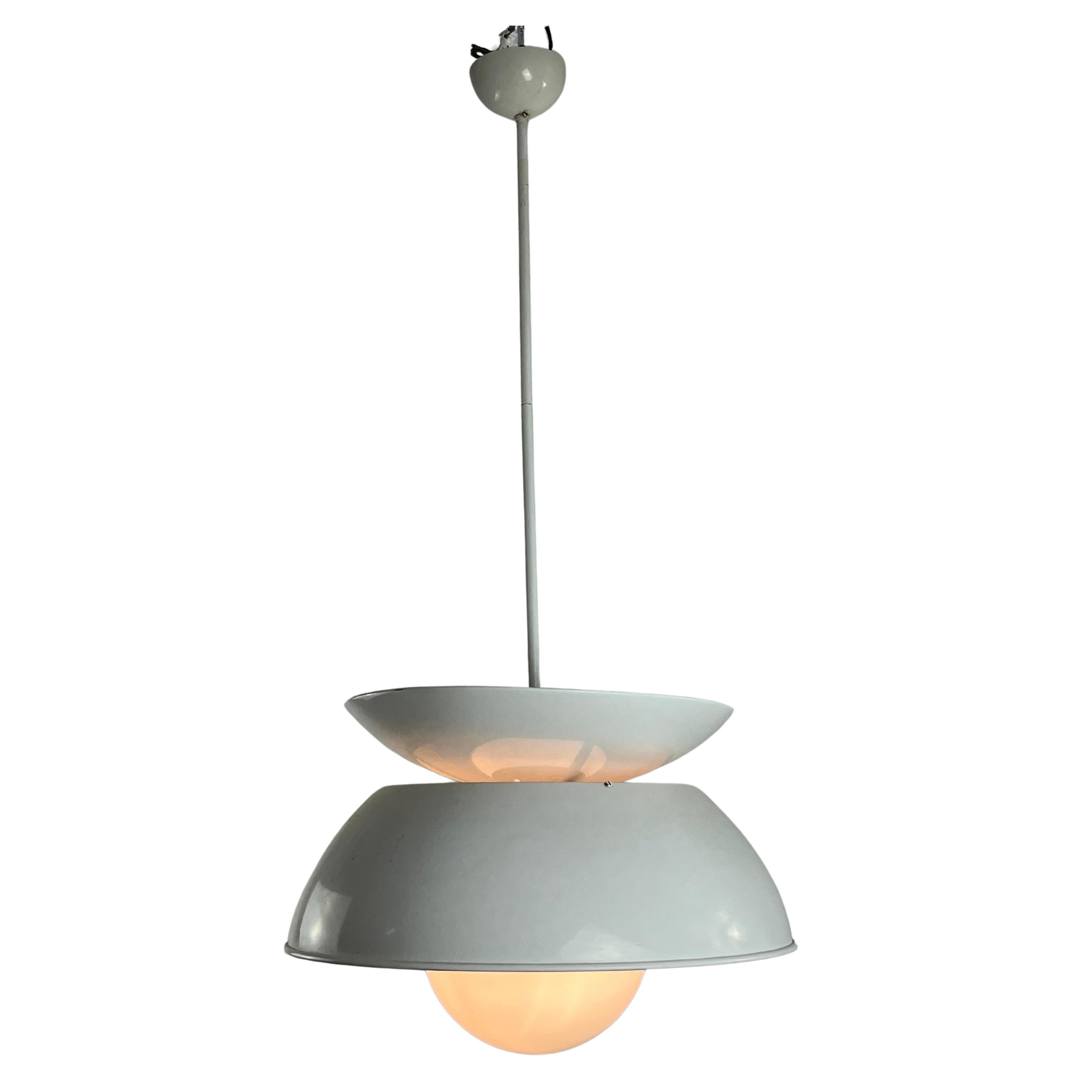 Cetra model chandelier, in white enamelled metal, with lower sphere diffuser in opal glass. In the upper part of the PAC there are three other lamp holders, also in white metal. The upper part with the three bulbs functions as upward lighting, while