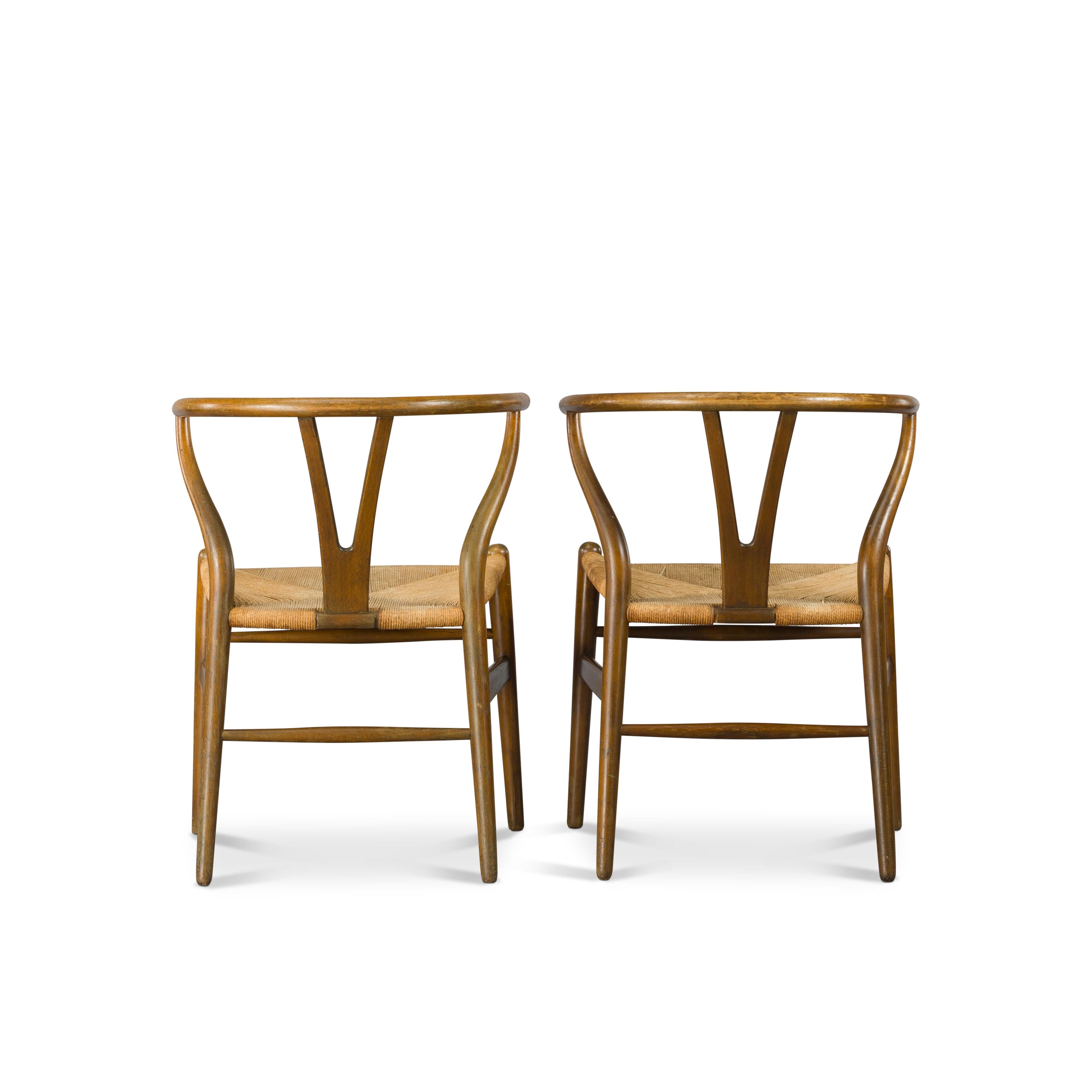 Midcentury CH24 Wishbone Chairs by Hans J. Wegner for Carl Hansen & Søn Made in In Good Condition In Elshout, NL