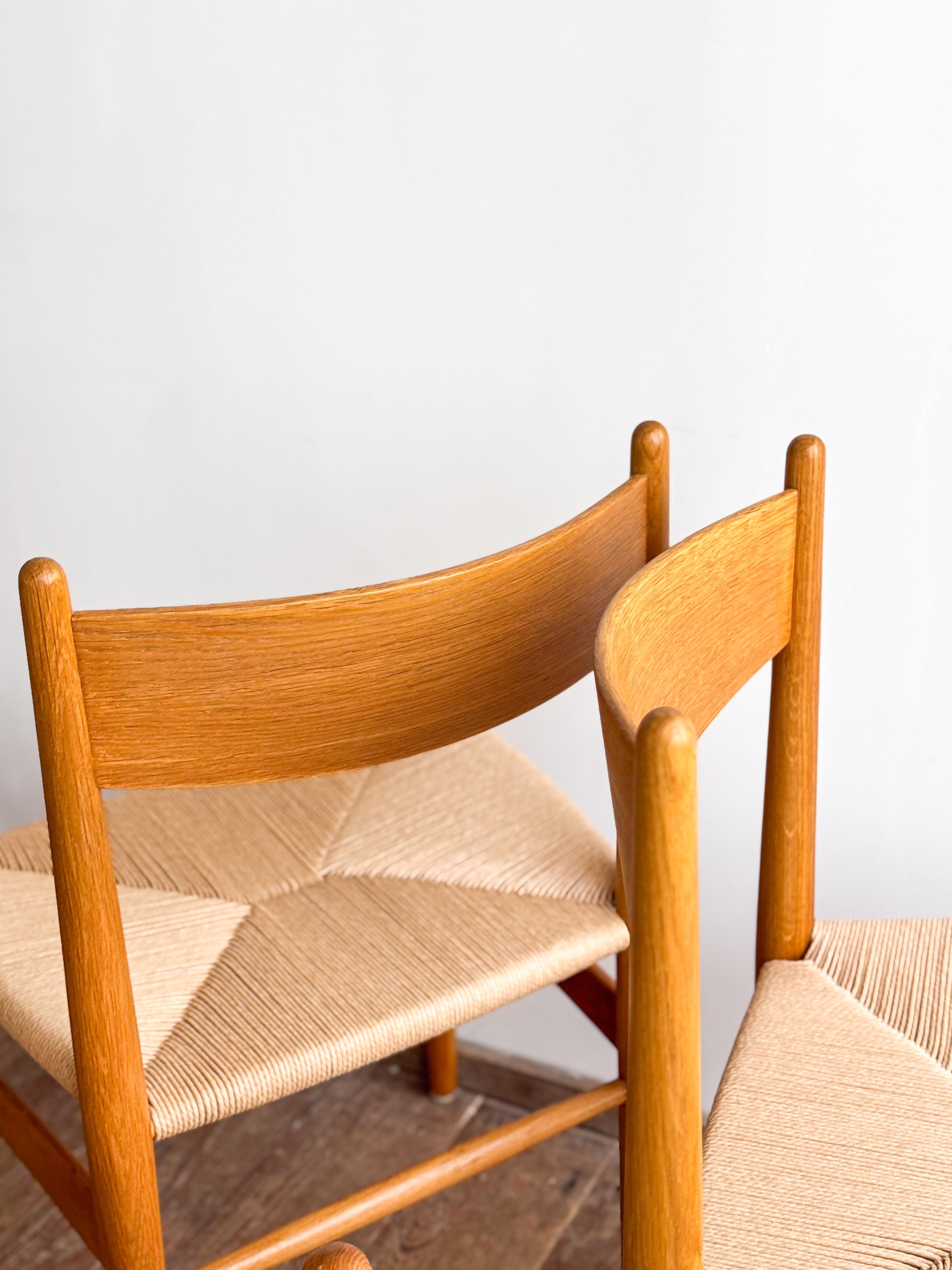 Mid Century CH36 Dining Chairs by Hans J. Wegner in Oak with Danish Cord For Sale 4