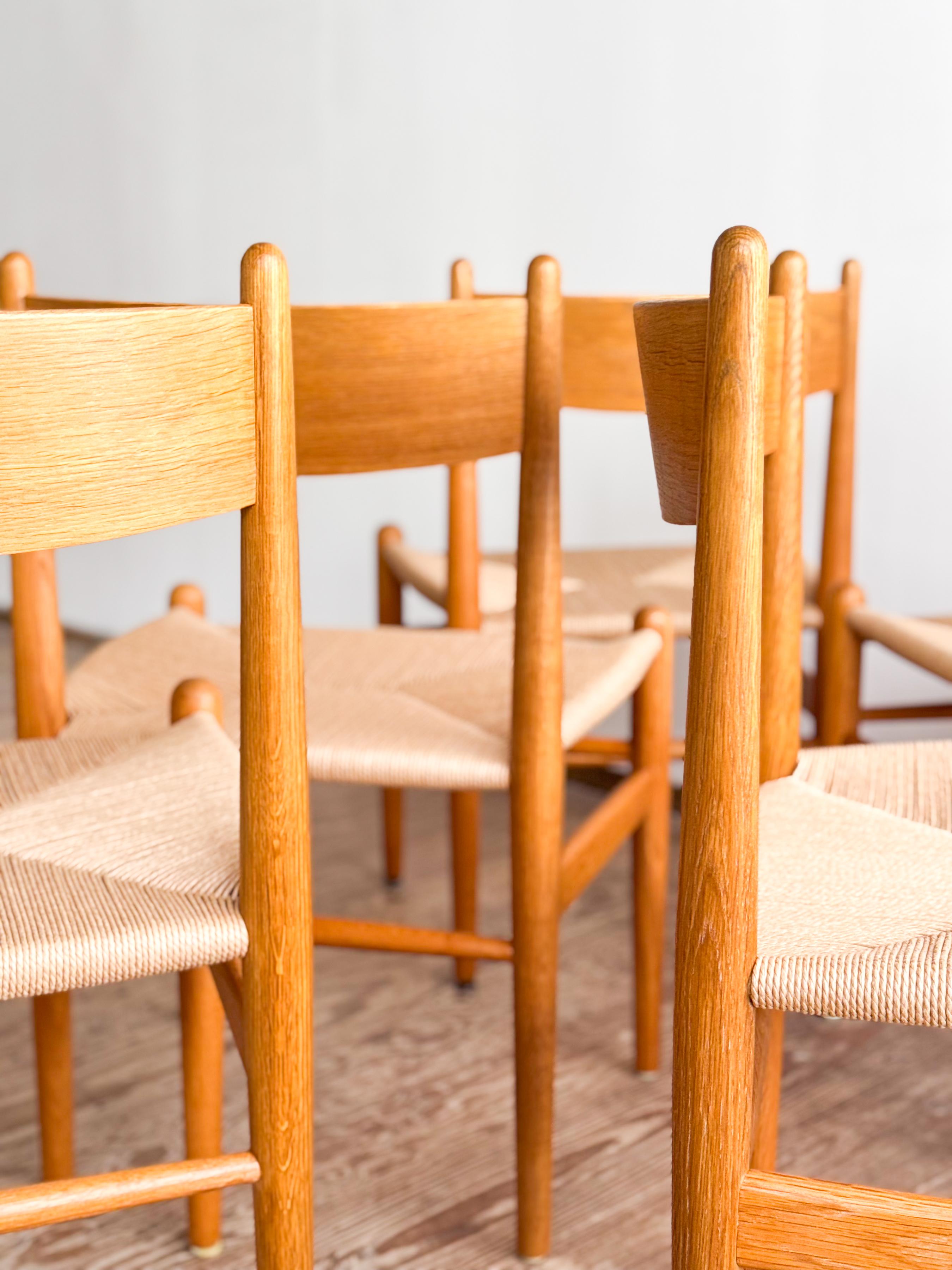 Mid Century CH36 Dining Chairs by Hans J. Wegner in Oak with Danish Cord For Sale 2