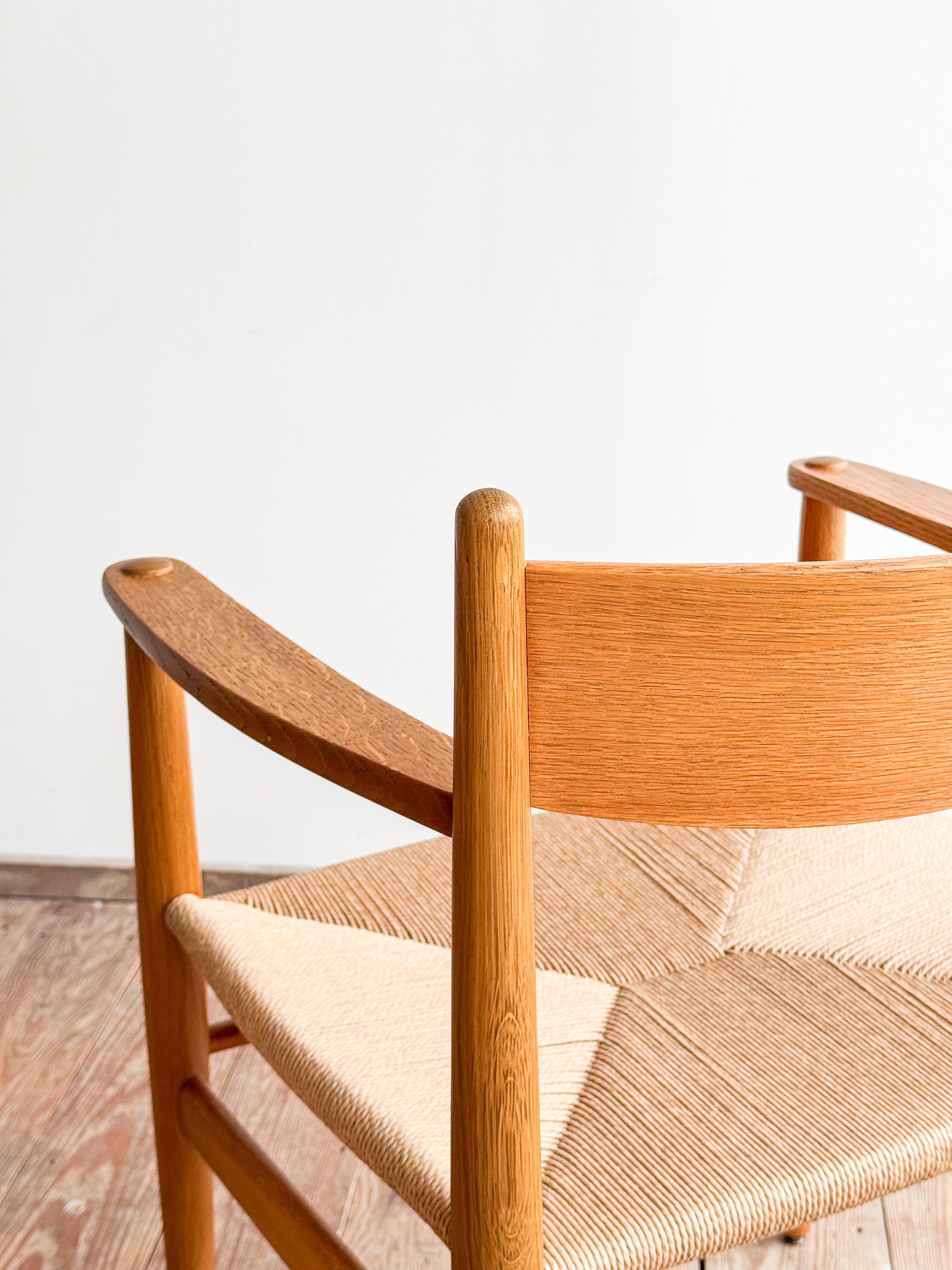 Mid Century CH37Armrest Dining Chair by Hans J. Wegner in Oak with Danish Cord For Sale 9
